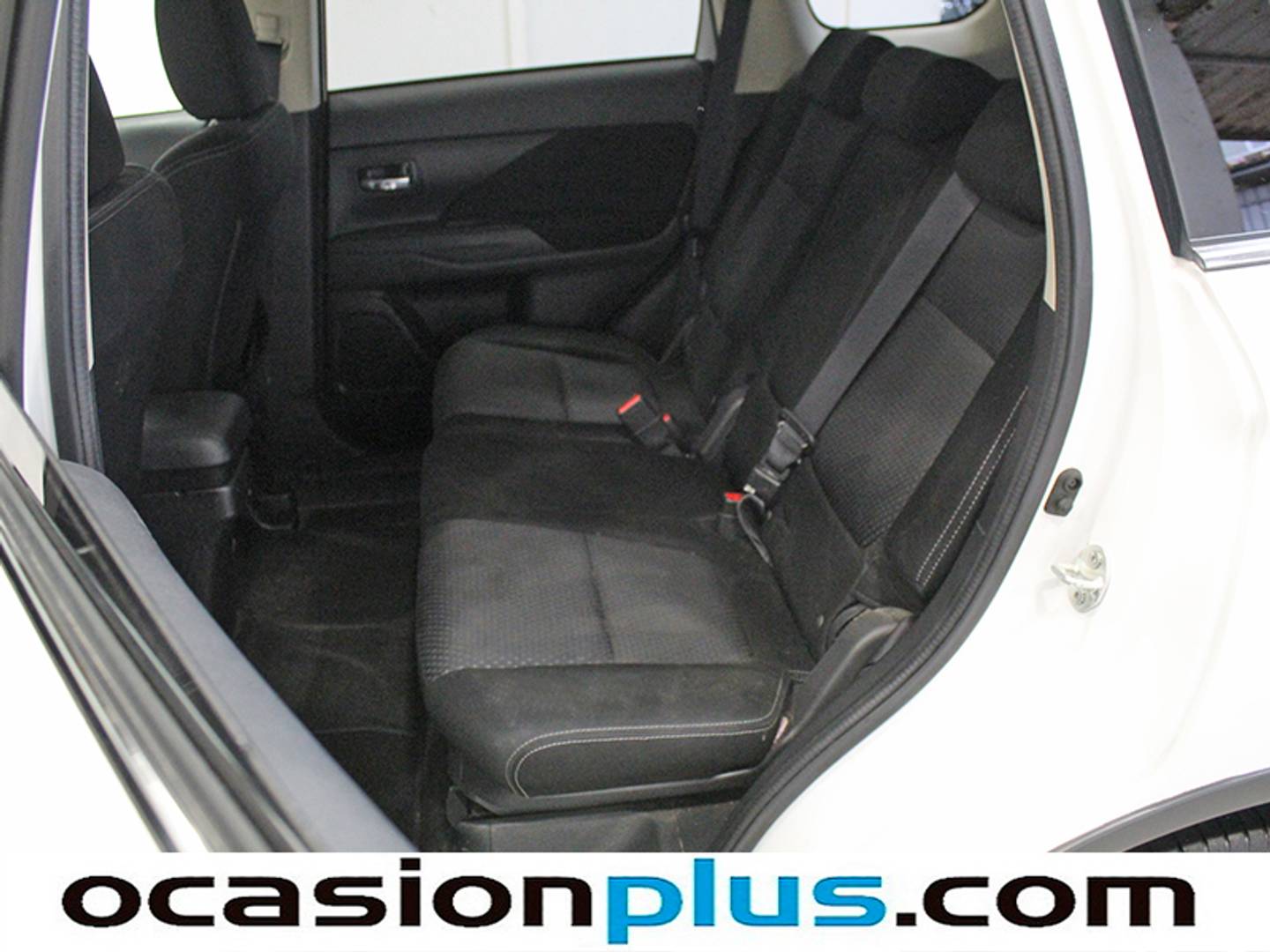Foto Mitsubishi Outlander Mitsubishi Outlander 200 MPI Motion CVT 2WD (150 CV)