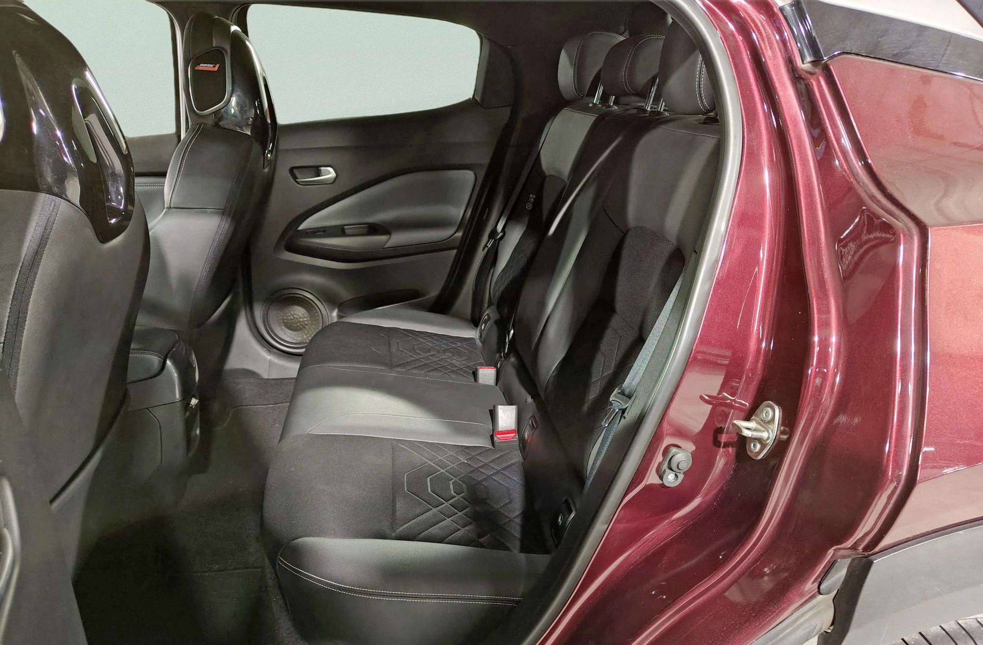 Nissan Juke 1.0 DIG-T Tekna DCT - foto 14