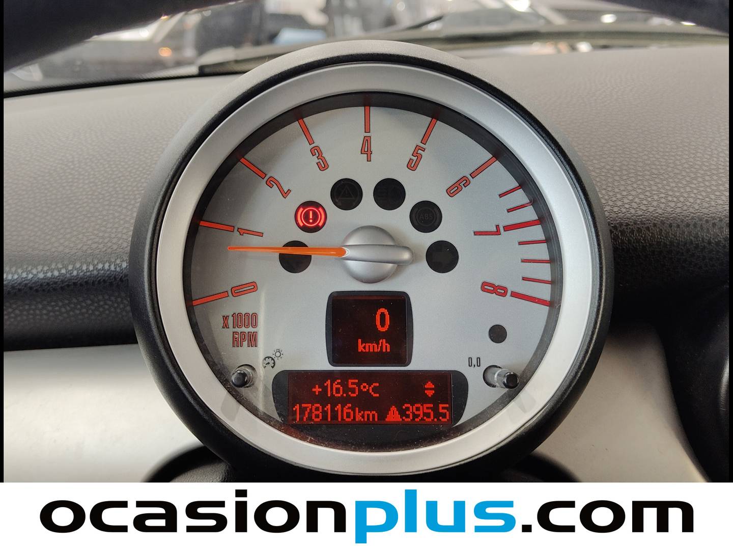 Equipamiento del Mini MINI MINI MINI 3 Puertas One (95 CV)