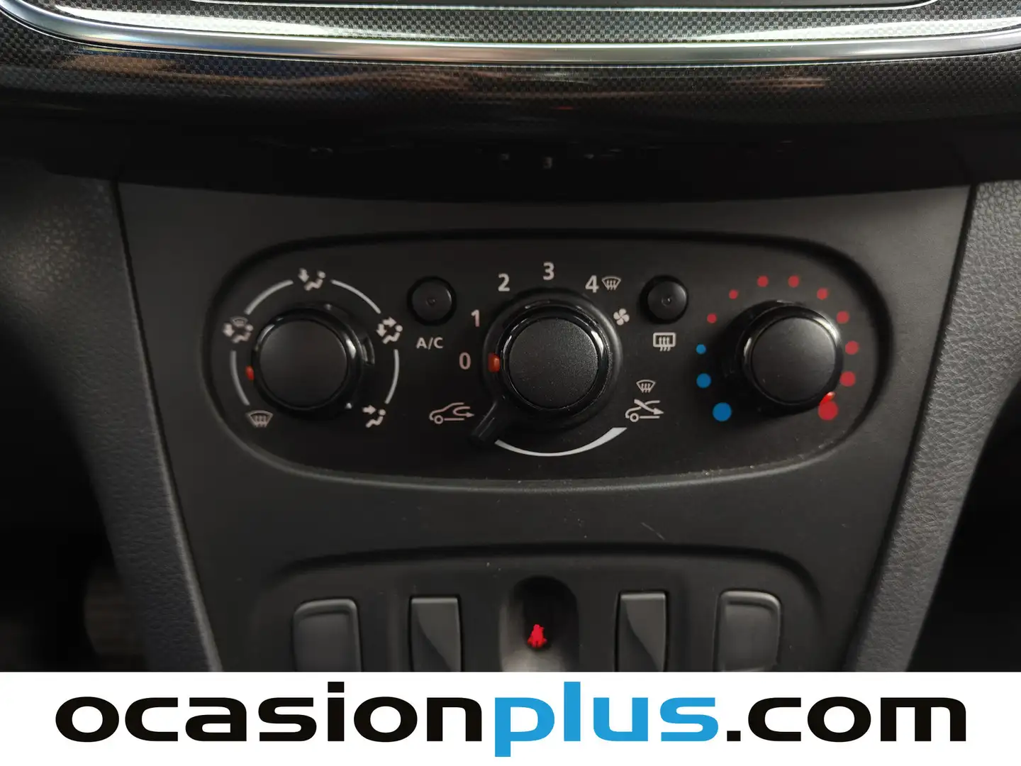 Foto Dacia Sandero Dacia Sandero Essential 1.0 (73 CV)