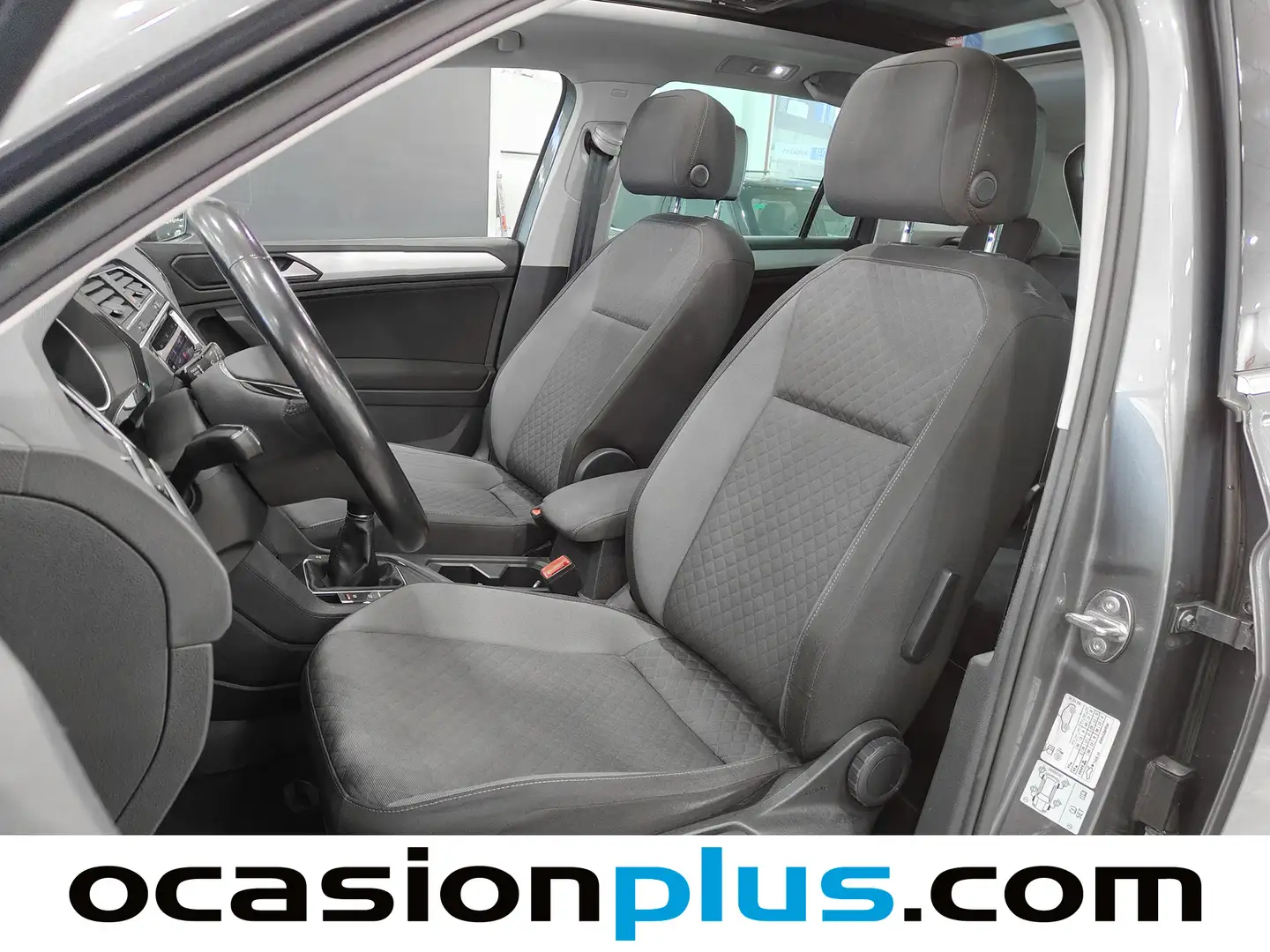 Foto Volkswagen Tiguan Volkswagen Tiguan Advance 1.5 TSI (150 CV) Pack R Line