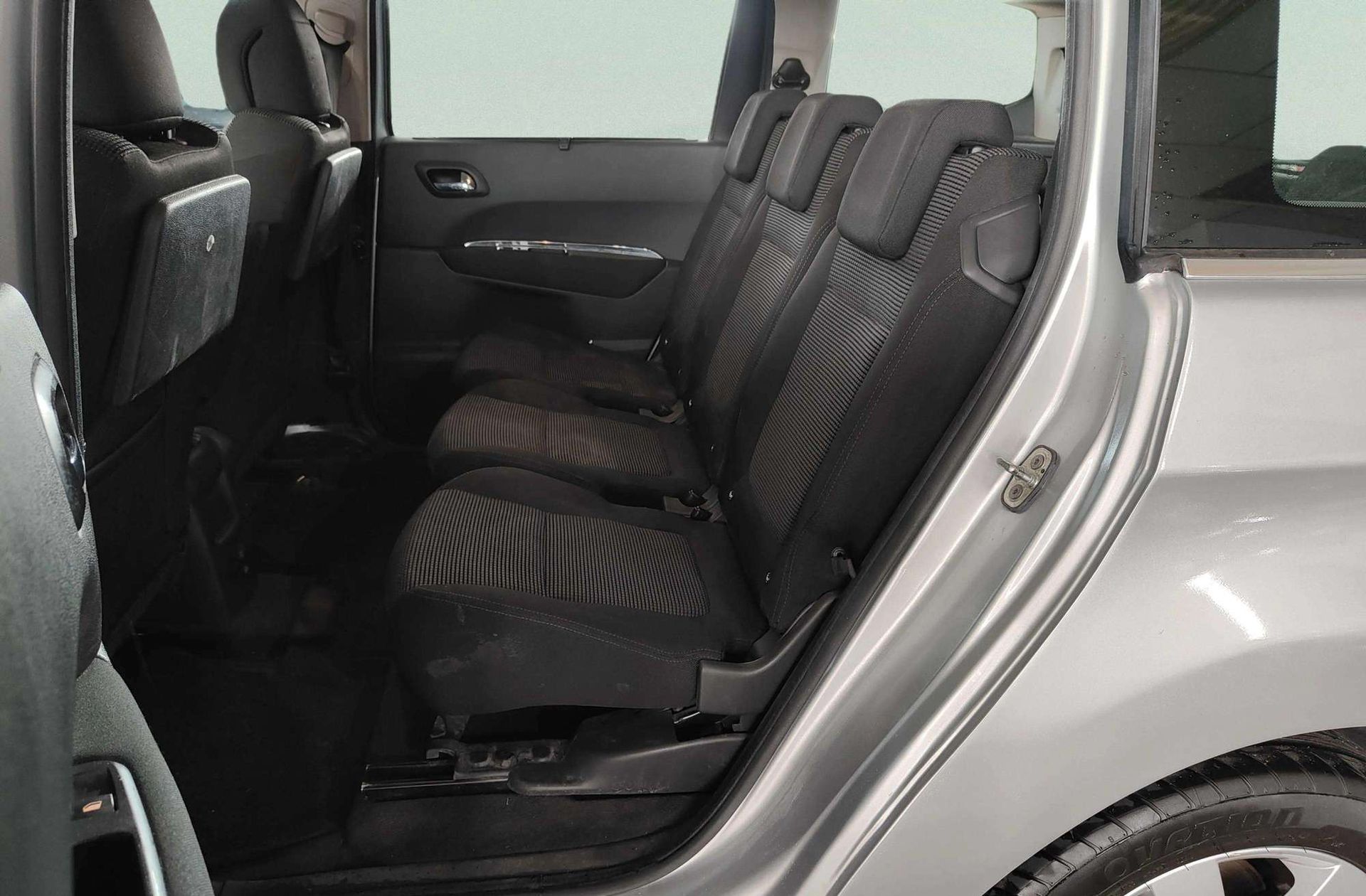 Peugeot 5008 1.6 HDi FAP Premium 7 plazas - foto 10