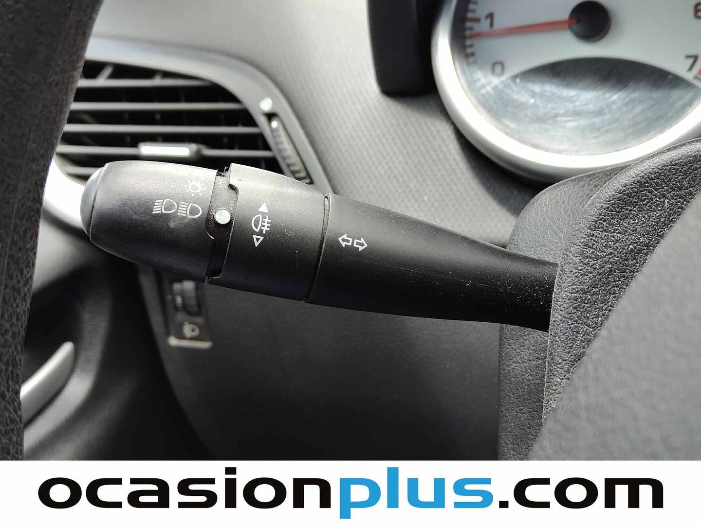 Peugeot 207 Peugeot 207 1.4i X-Line (75 CV) de segunda mano