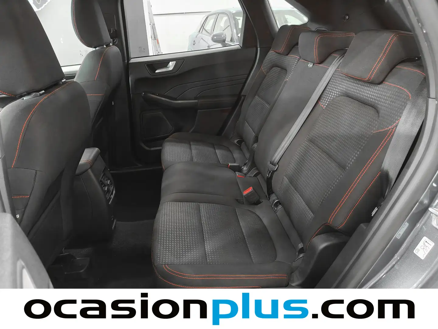 Foto Ford Kuga Ford Kuga 1.5 EcoBlue ST-Line (120 CV)