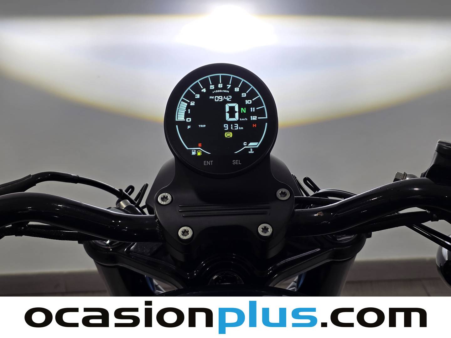 Foto MITT Big Foot 808 MITT Big Foot 808 (48 CV)