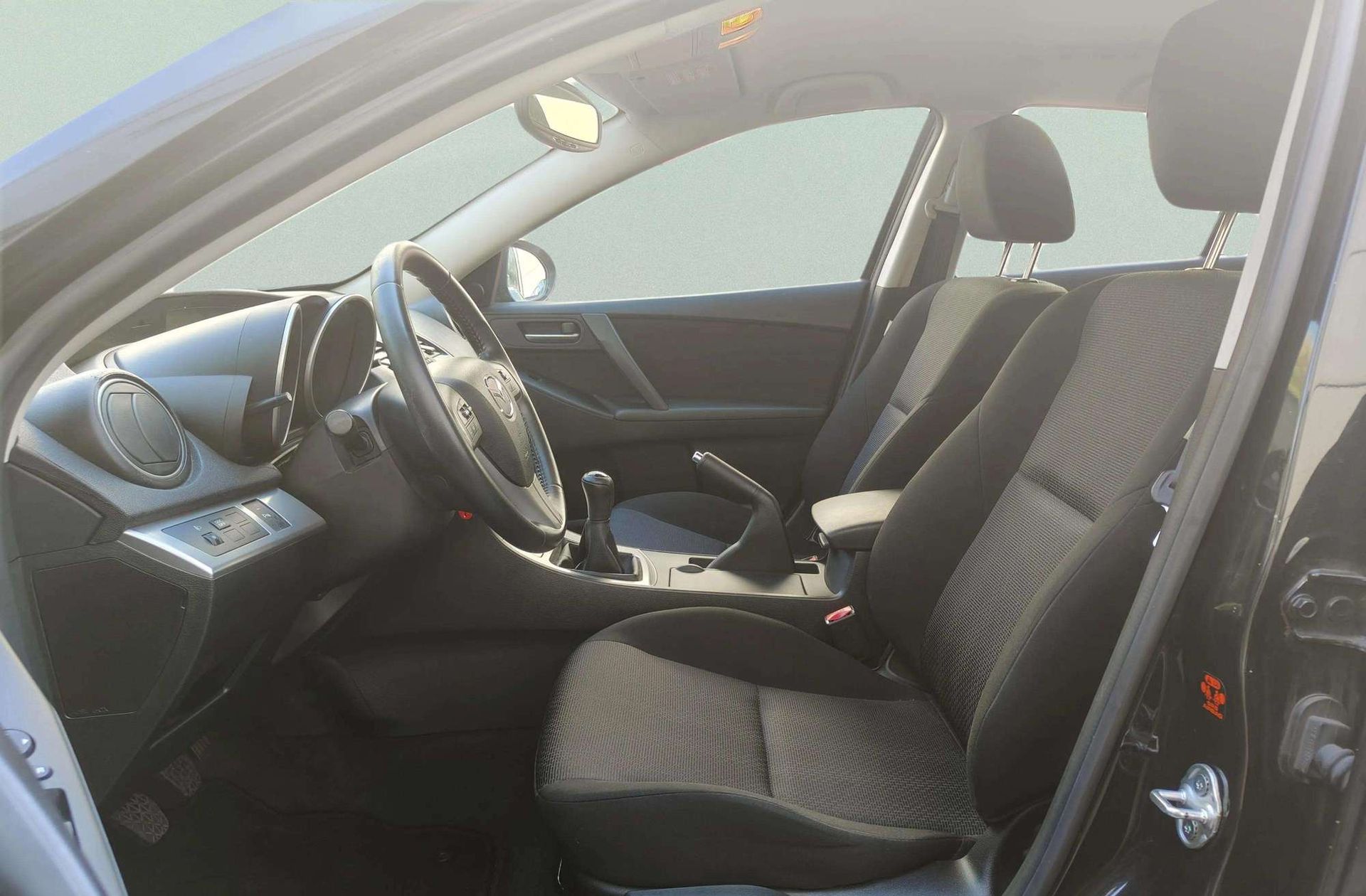 Mazda Mazda3 1.6 Crtd Active - foto 9