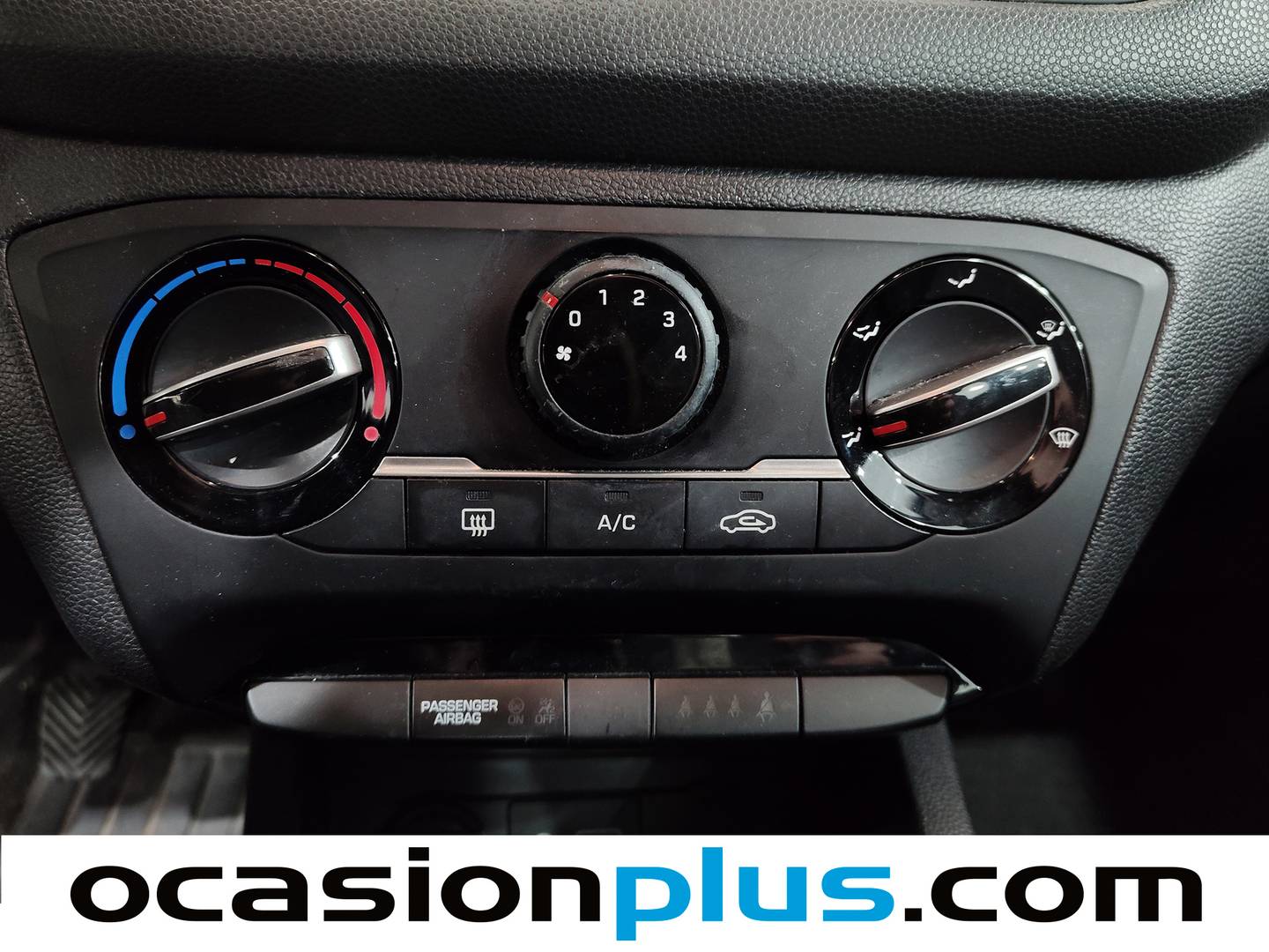 Equipamiento del Hyundai i20 Hyundai i20 1.2 MPI Essence (75 CV)