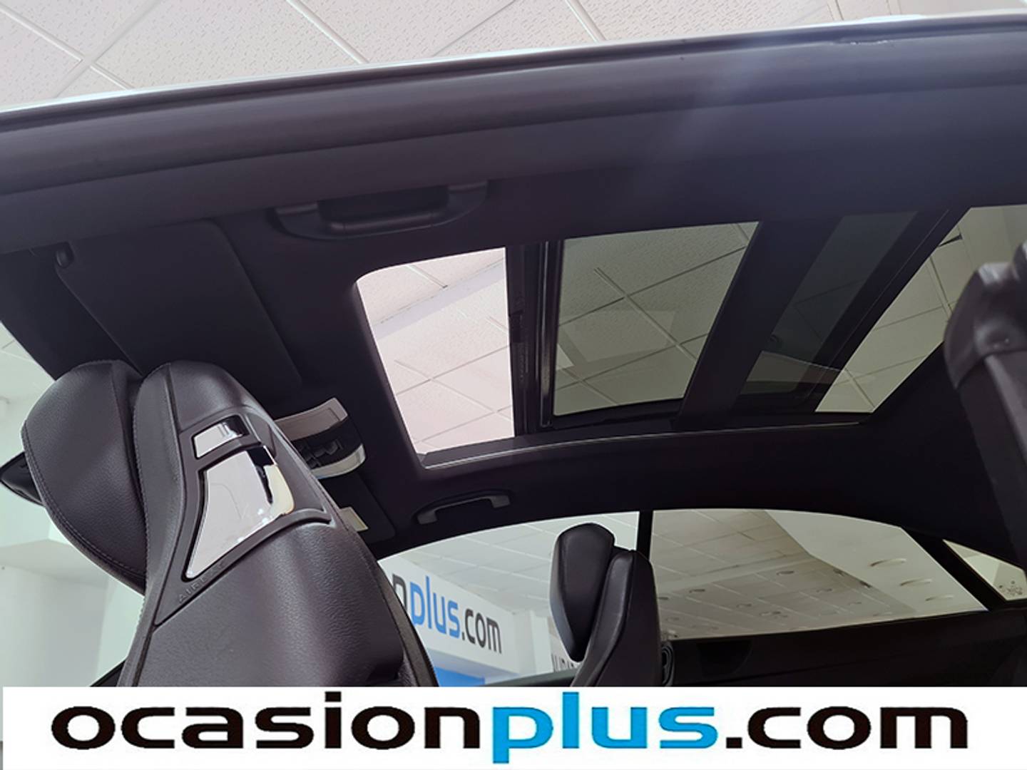 Foto Mercedes Clase E Mercedes-Benz Clase E E 220 CDI Coupe Blue Efficiency Avantgarde (163 CV)