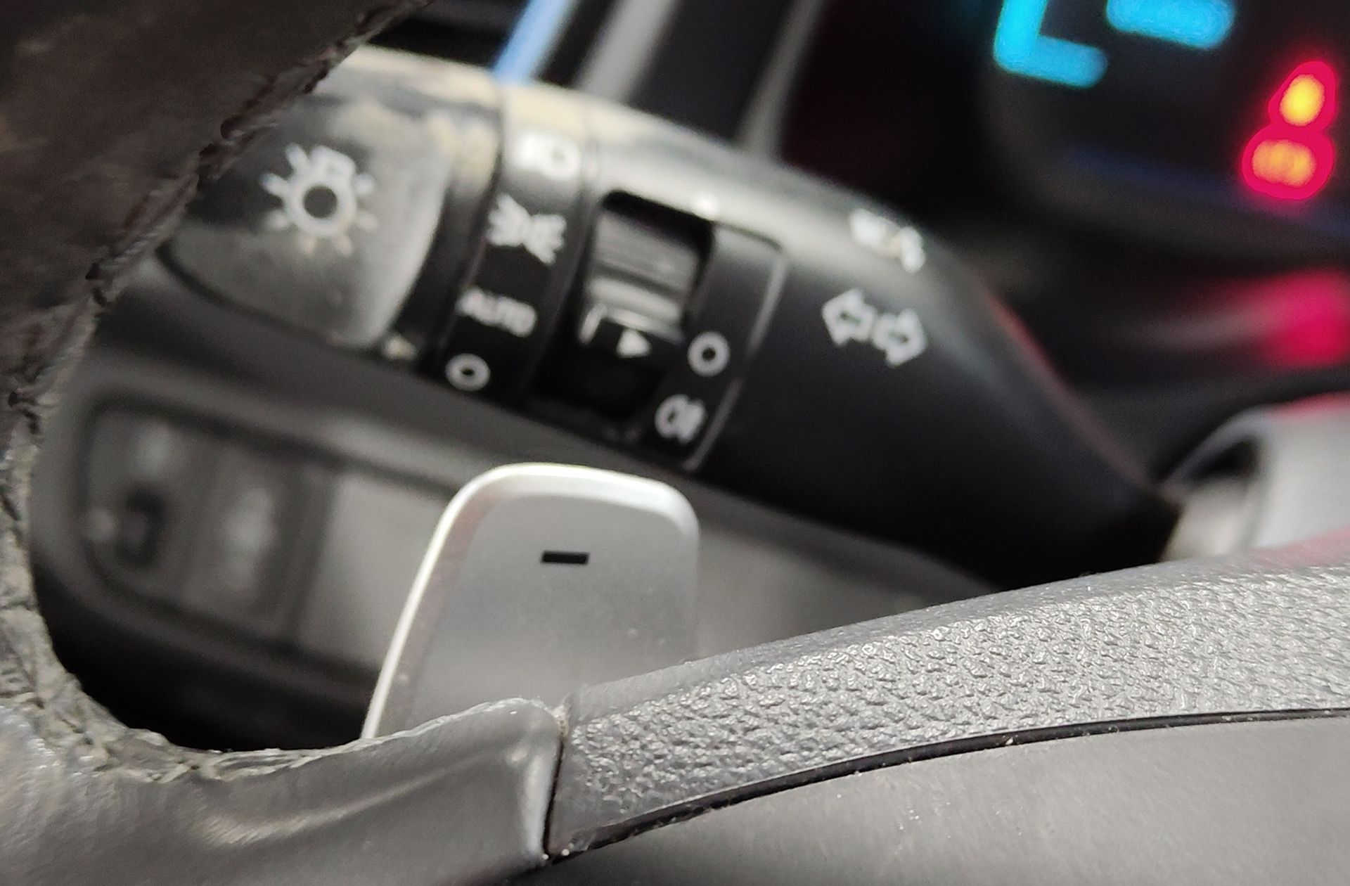 Hyundai Ioniq 1.6 GDI HEV Klass DT - foto 26