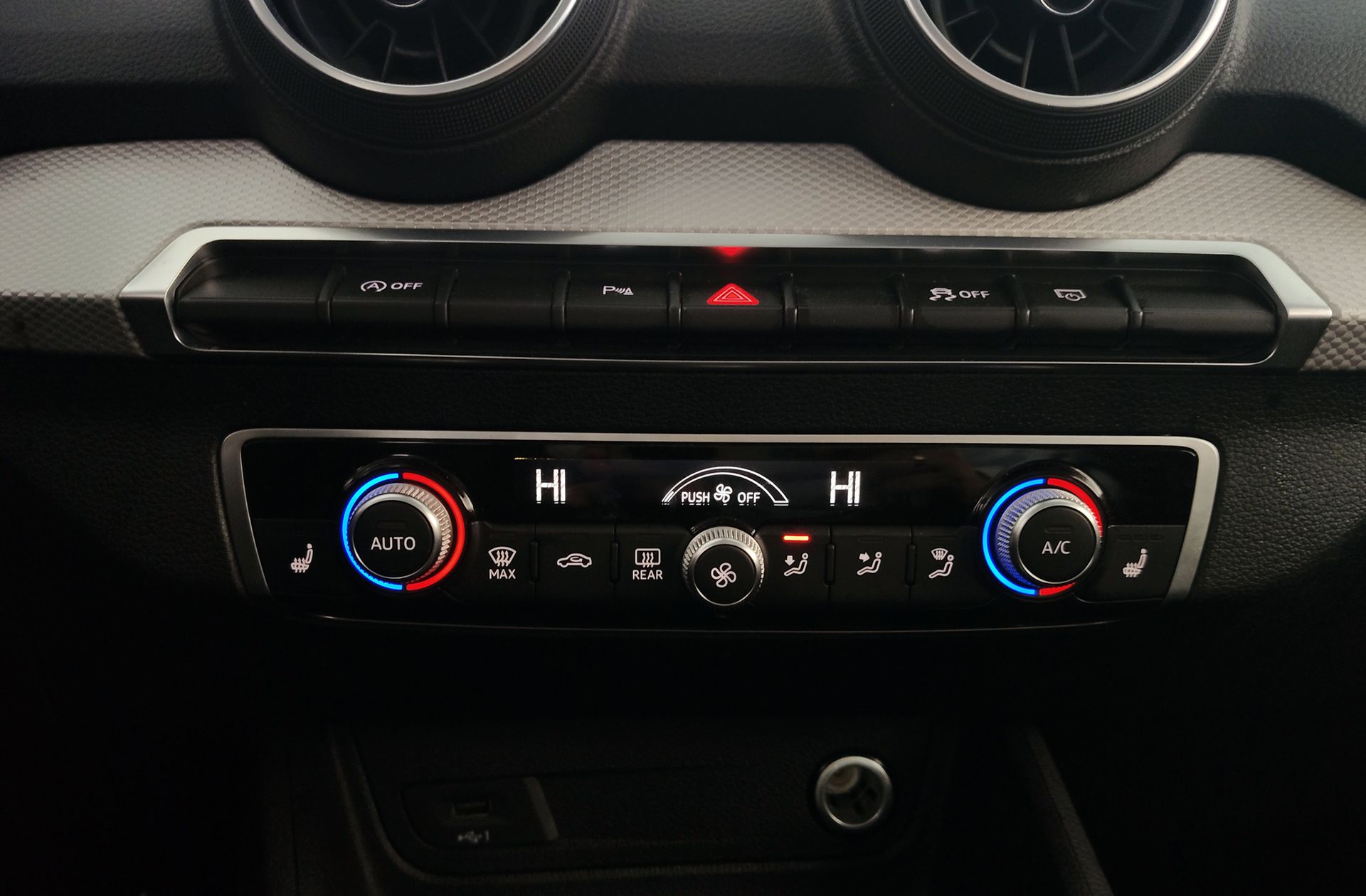 Audi Q2 Advanced 35 TFSI S-Tronic - foto 31
