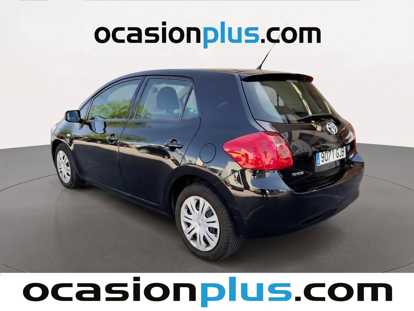 Foto trasera Toyota Auris Toyota Auris 1.4 D-4D Auris (90 CV) derecha