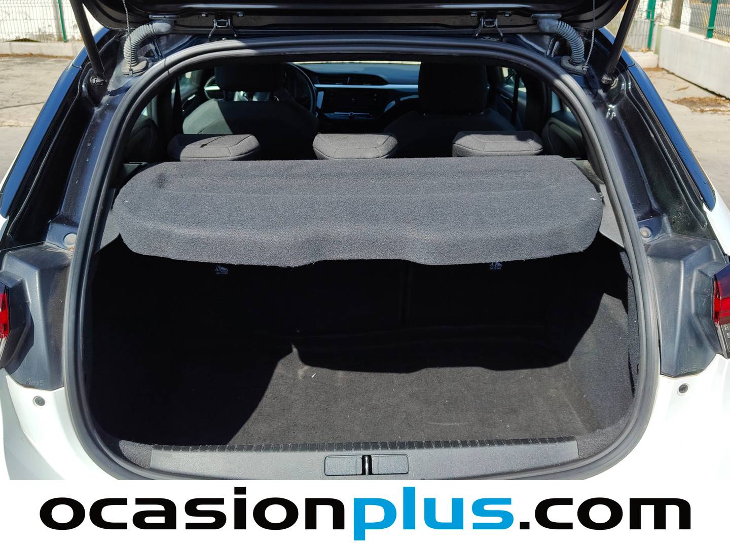 Fotos maletero Opel Corsa Opel Corsa 1.2 T XHL GS (100 CV)