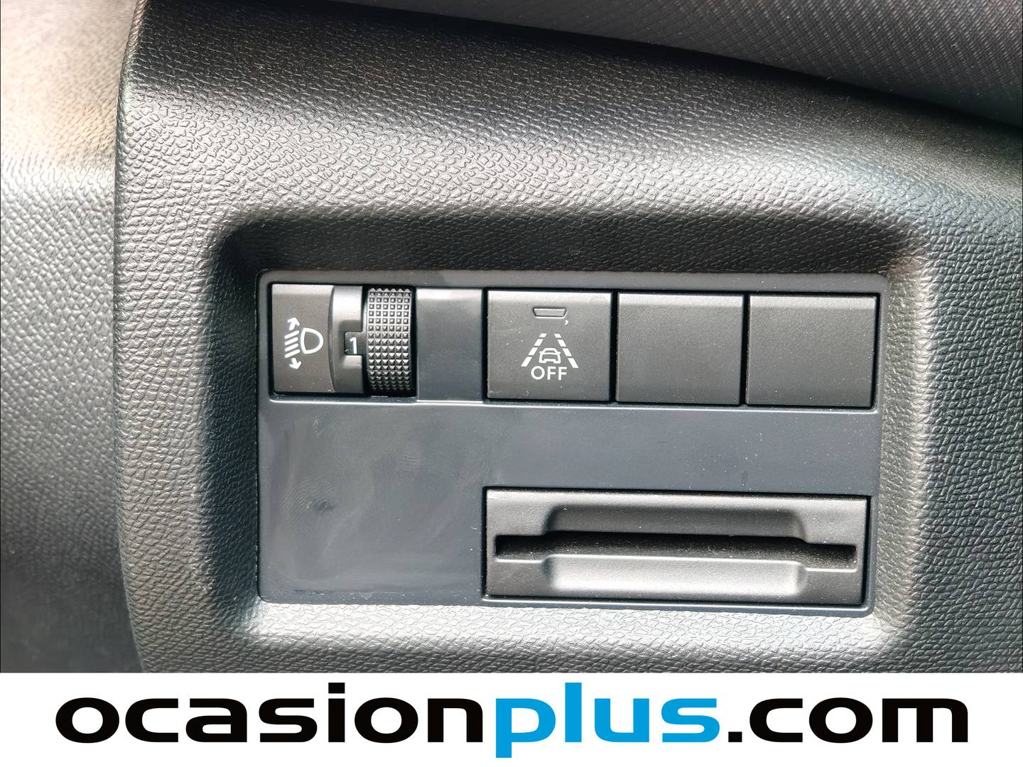 Foto Citroën C5 Aircross Citroen C5 Aircross BlueHDi 130 S&S Plus EAT8 (131 CV)