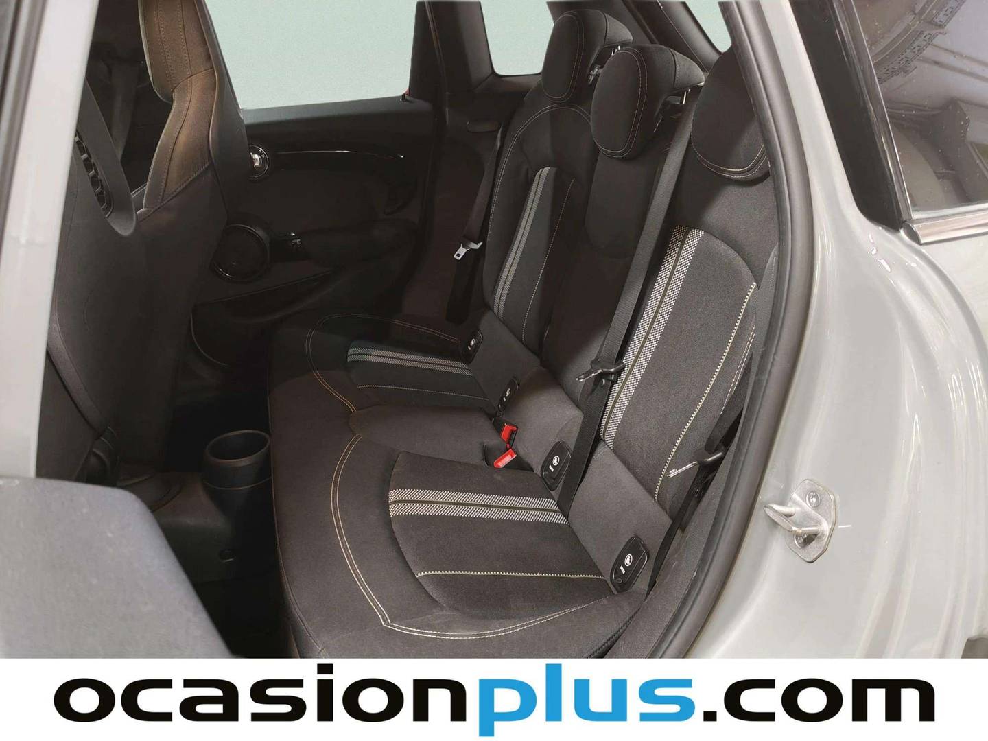 Foto asientos traseros Mini MINI Mini MINI Cooper 5 Puertas S (192 CV) Pack John Cooper WORKS