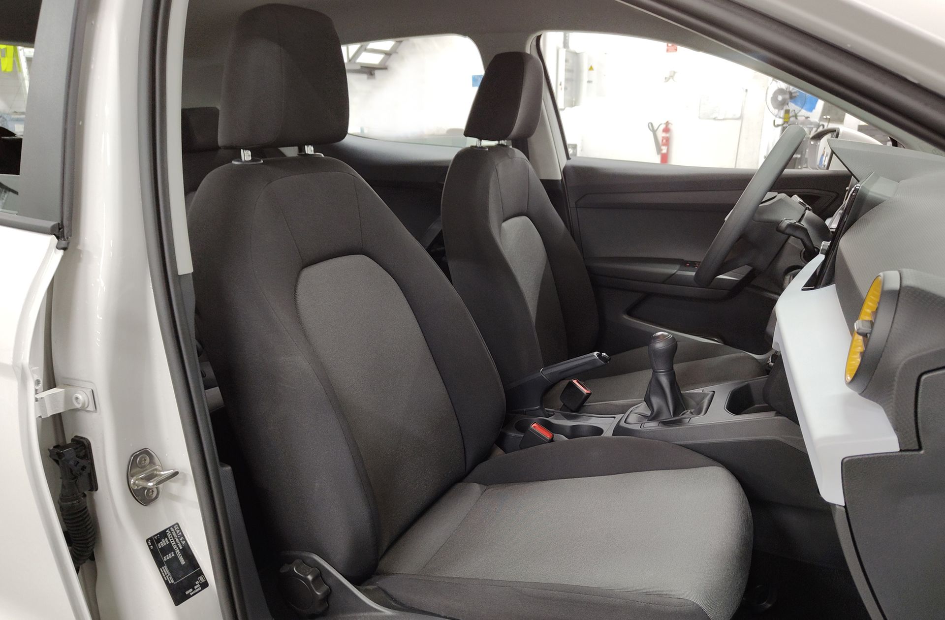 SEAT Ibiza 1.0 MPI Reference XM - foto 18