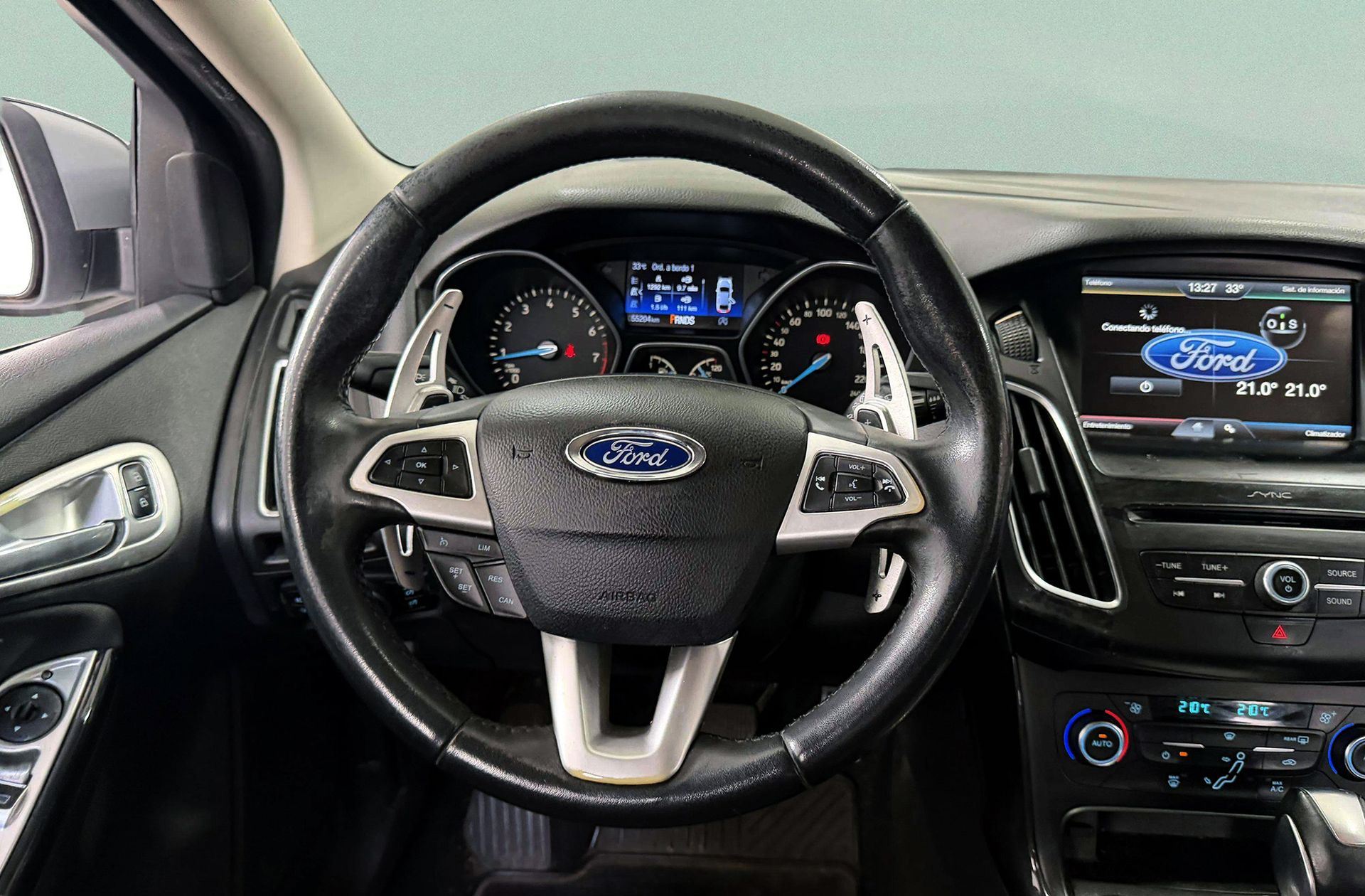 Ford Focus 1.0 EcoBoost Titanium Powershift - foto 20