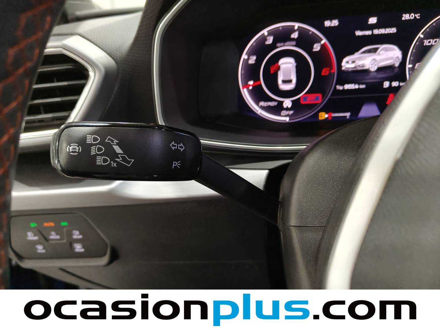 Foto Seat León SEAT Leon ST 2.0 TDI S&S FR Go XL DSG (150 CV)