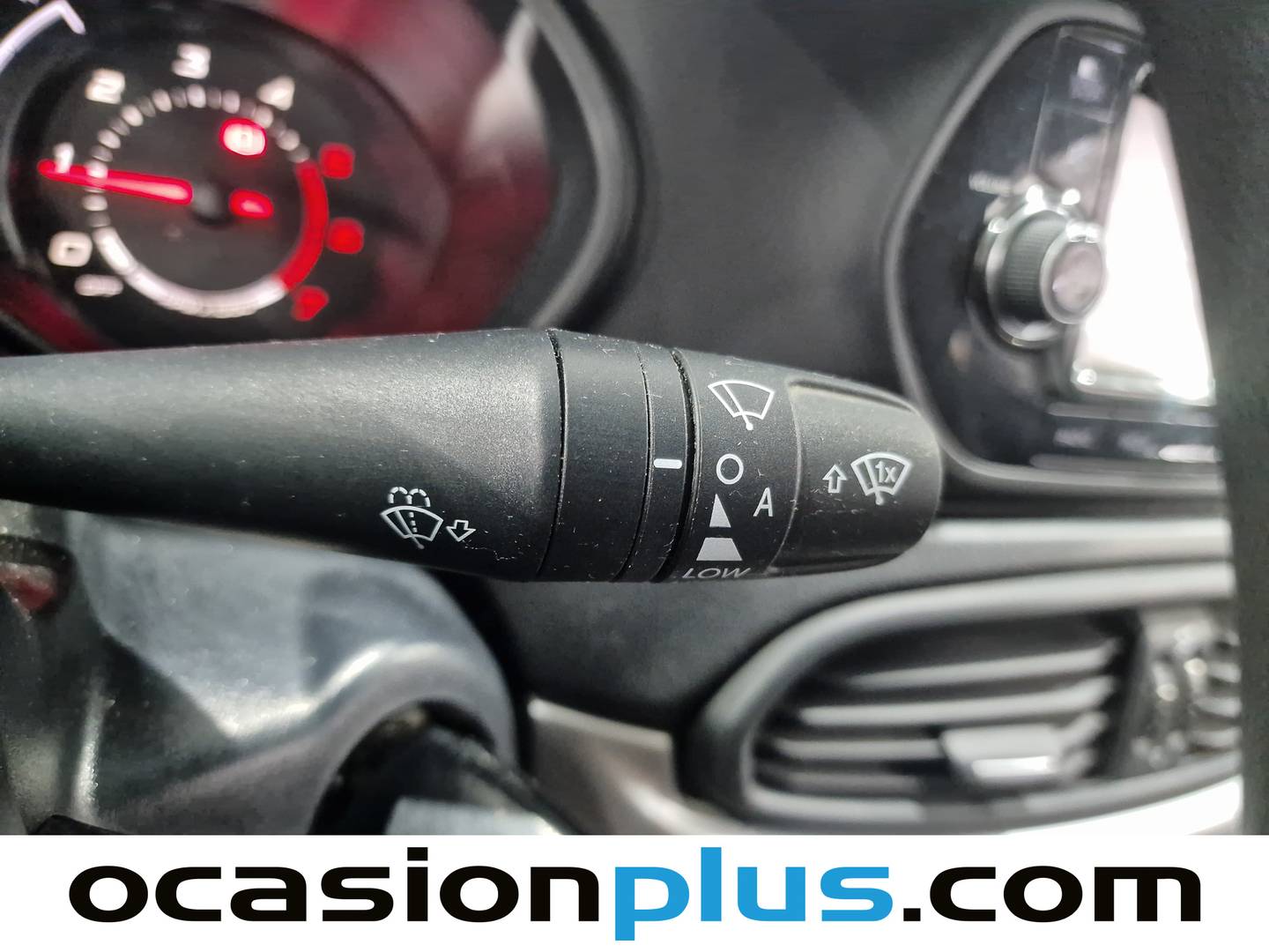 Extras del Fiat Tipo Fiat Tipo 1.3 Multijet Lounge (95 CV)