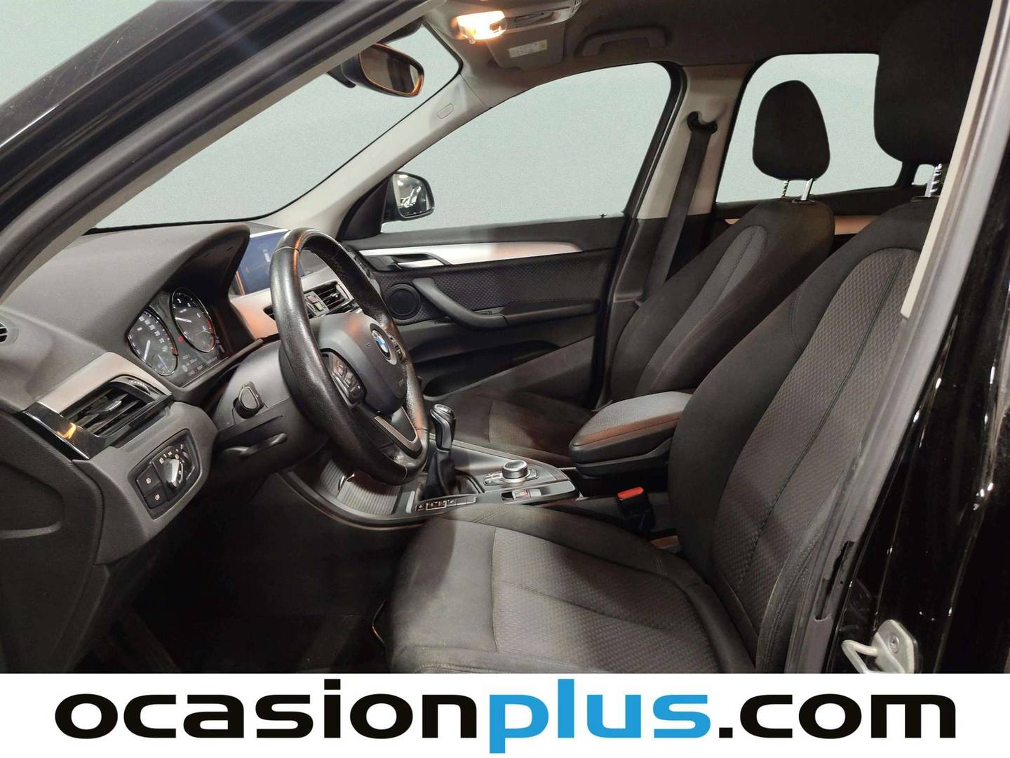 Foto asientos delanteros BMW X1 BMW X1 sDrive16d (116 CV)