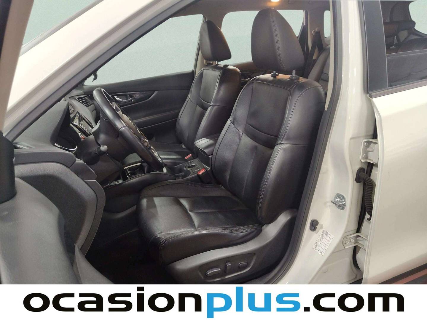 Foto asientos delanteros Nissan X-TRAIL Nissan X-Trail 1.6 dCi Tekna 7 Plazas (130 CV)