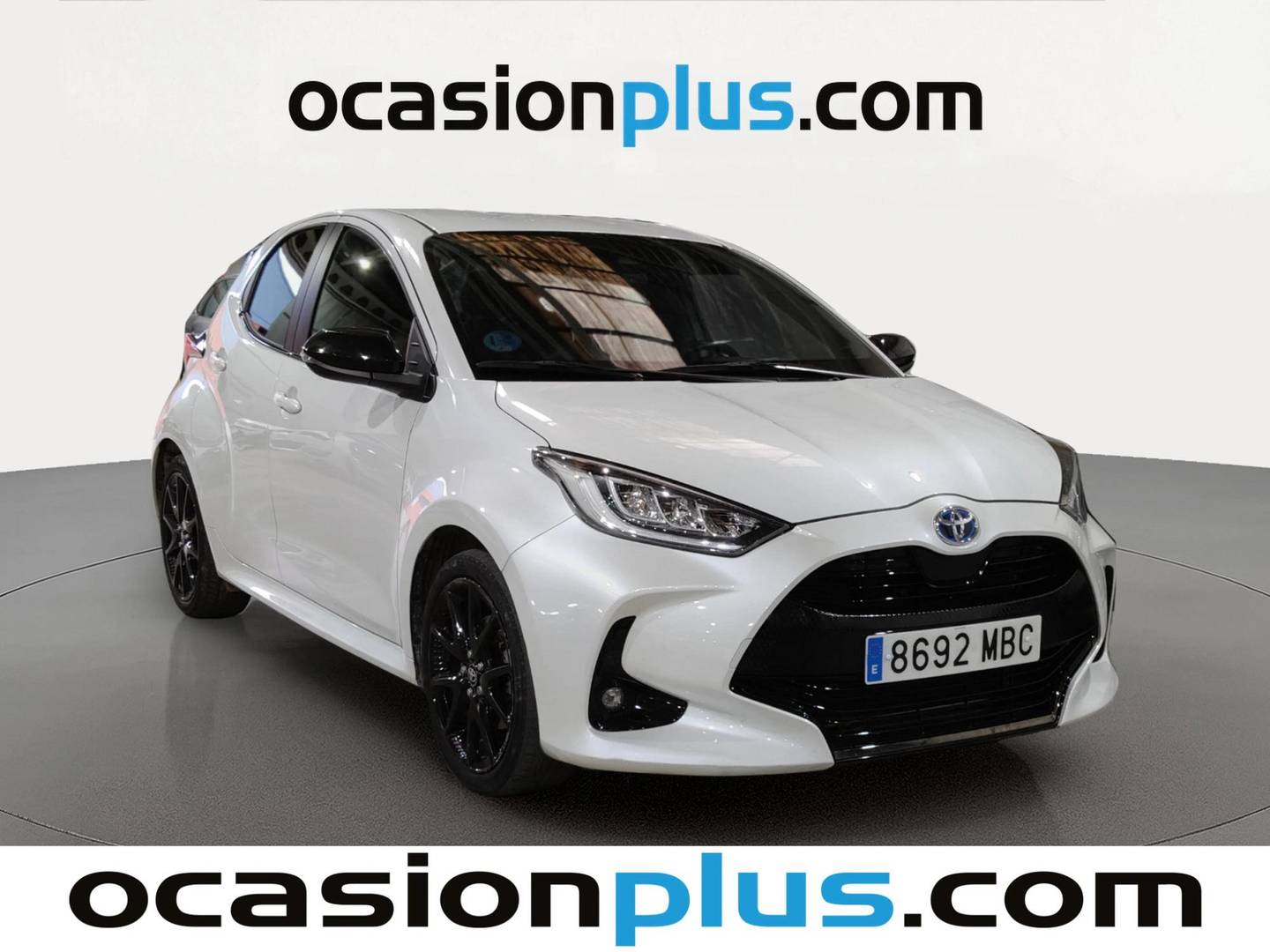 Foto delantera Toyota Yaris Toyota Yaris 1.5 120H Style Plus (116 CV) derecha