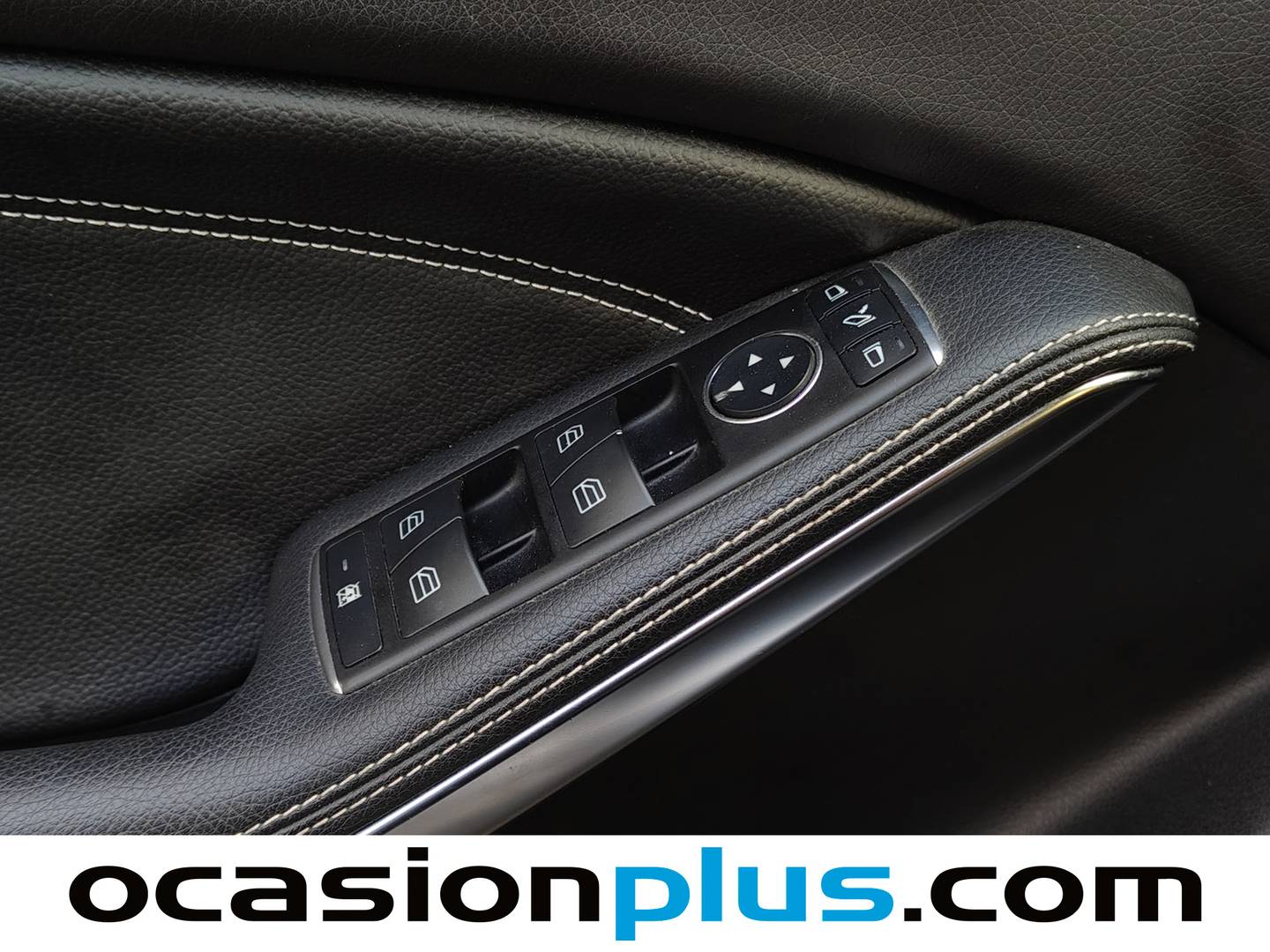 Foto Mercedes GLA Mercedes-Benz GLA GLA 200 d Urban (136 CV)