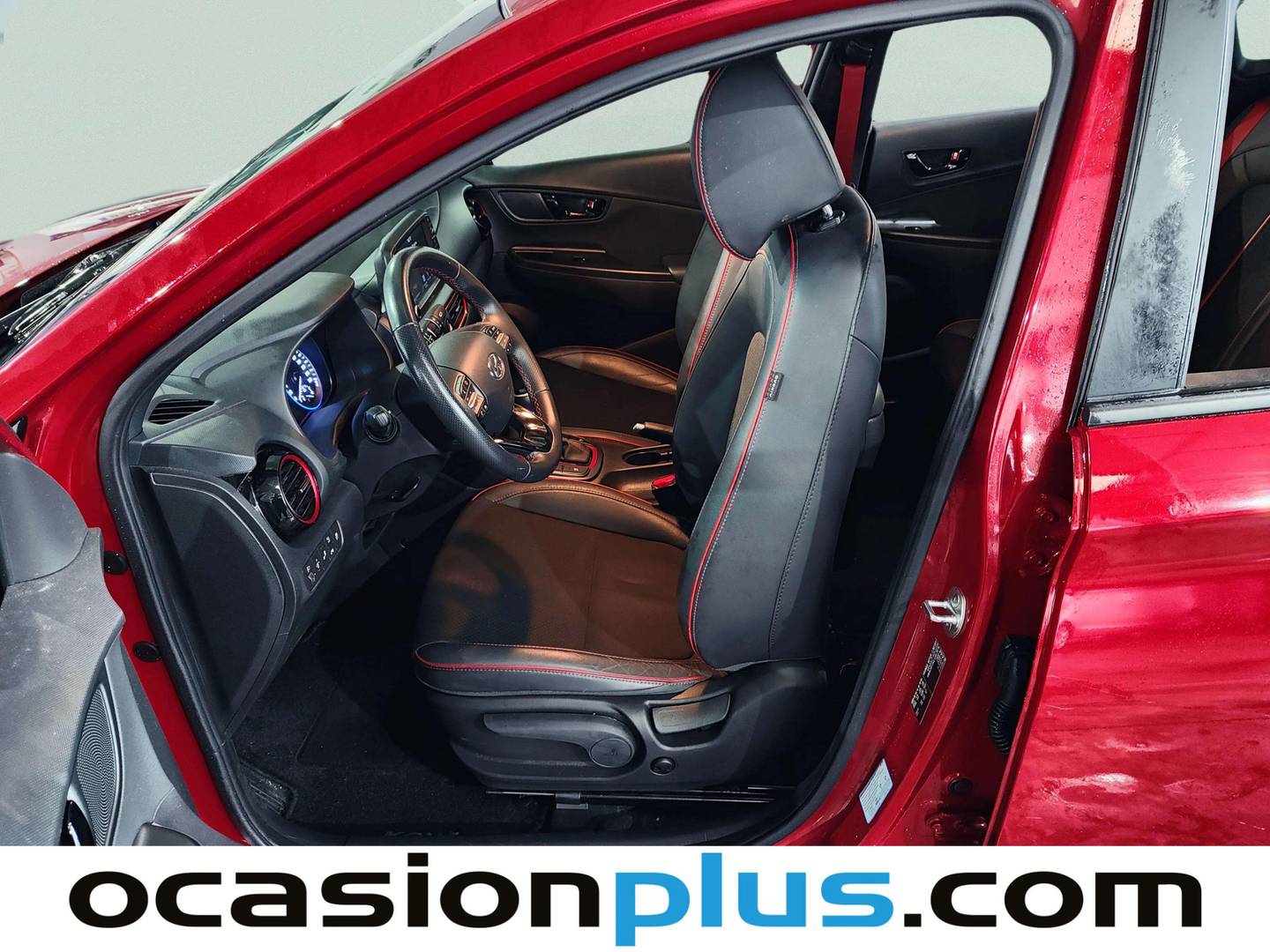 Foto Hyundai Kona Hyundai Kona 1.6 TGDi Tecno Red 4X2 DT (177 CV)