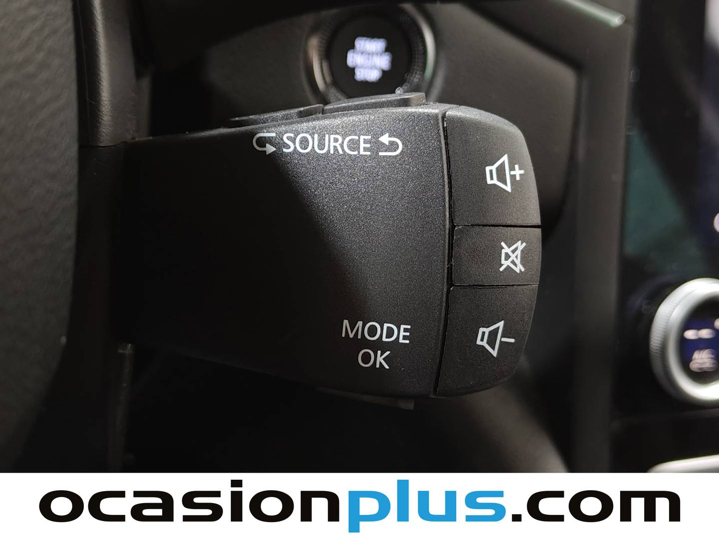 Foto Renault Mégane Renault Megane Zen TCe (140 CV) GPF