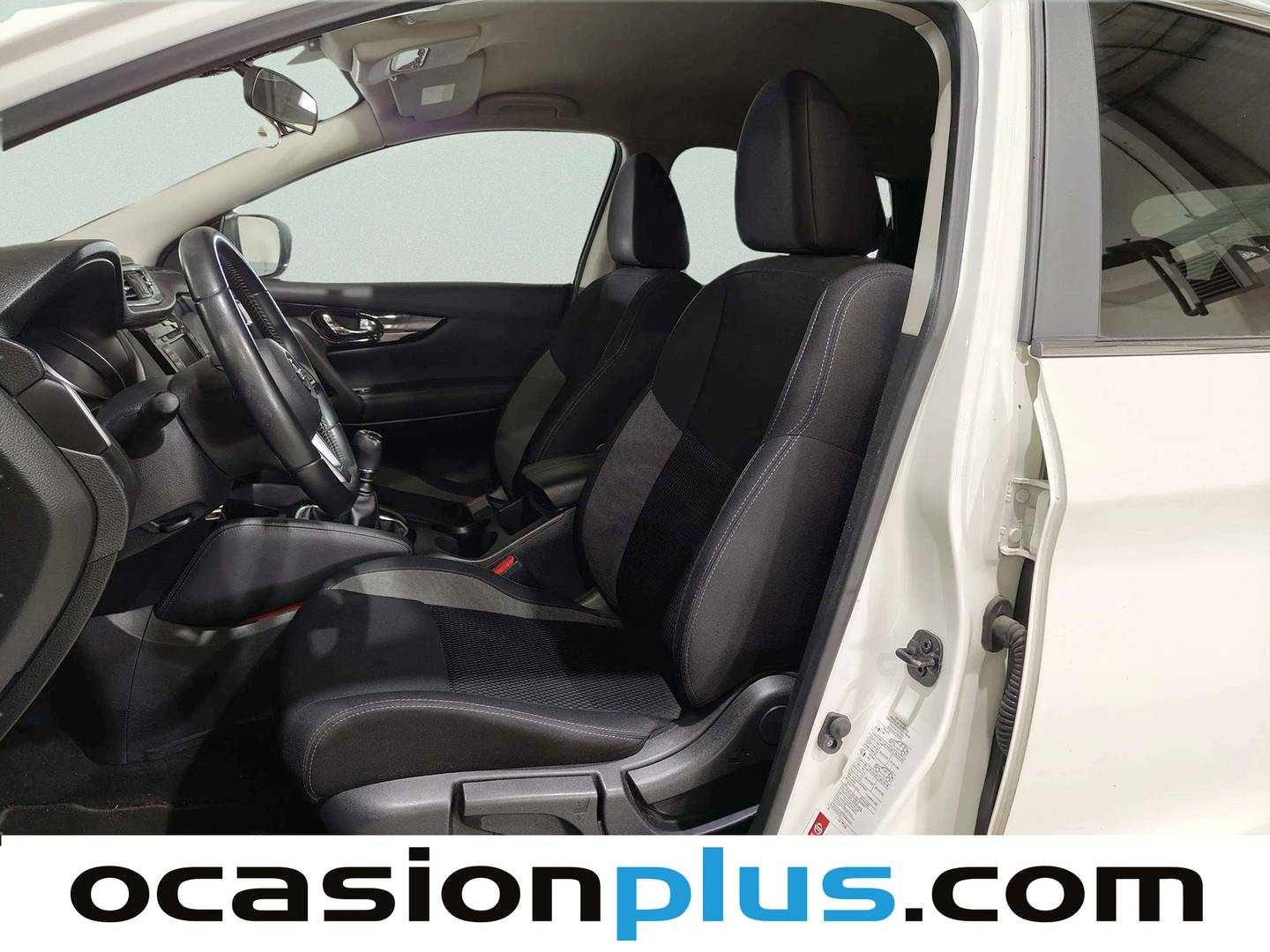 Foto asientos delanteros Nissan QASHQAI Nissan Qashqai DIG-T 140 Acenta 4x2 (140 CV)