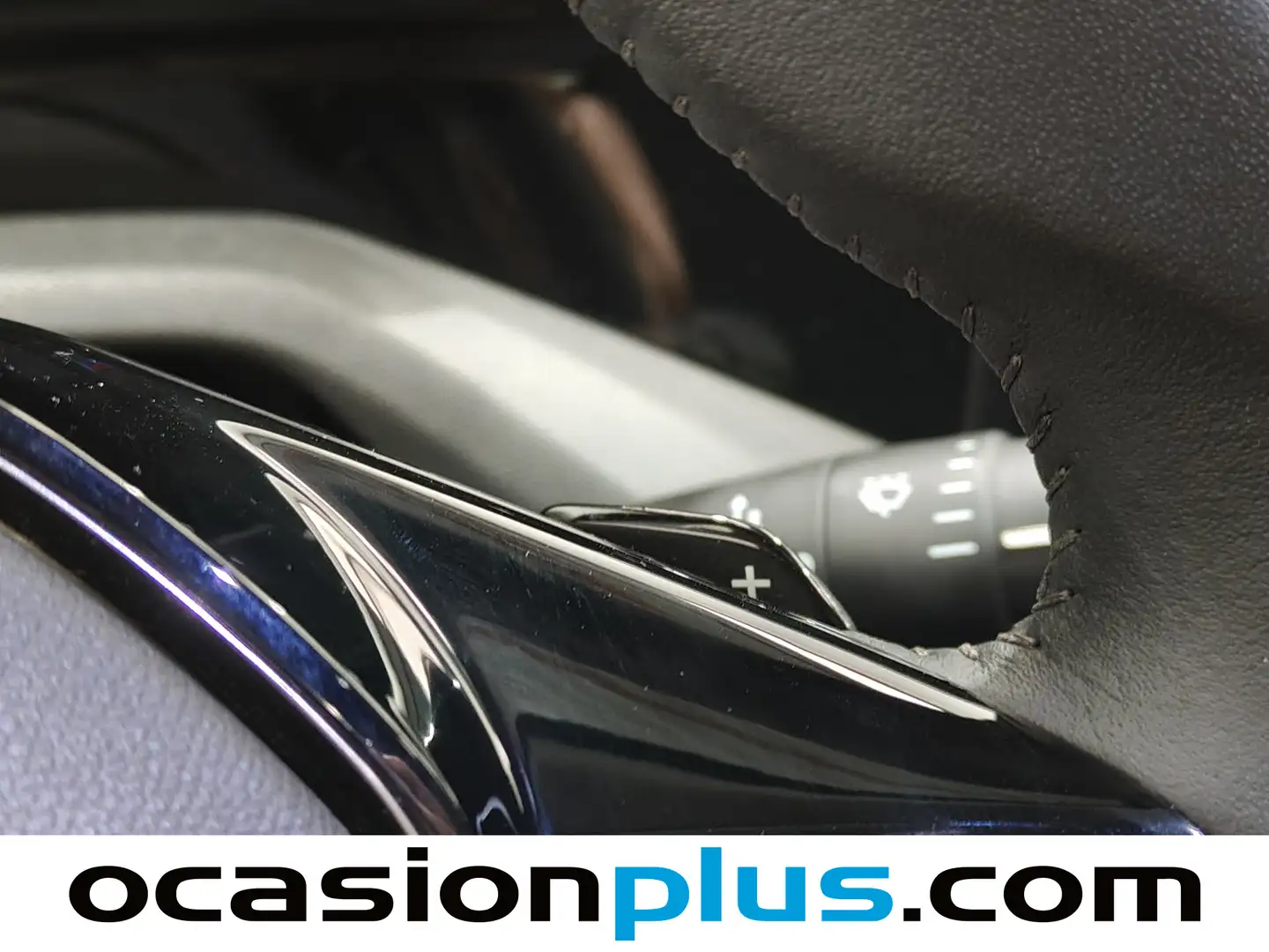 Foto Peugeot 308 Peugeot 308 Allure Hybrid eDCS6 (145 CV)