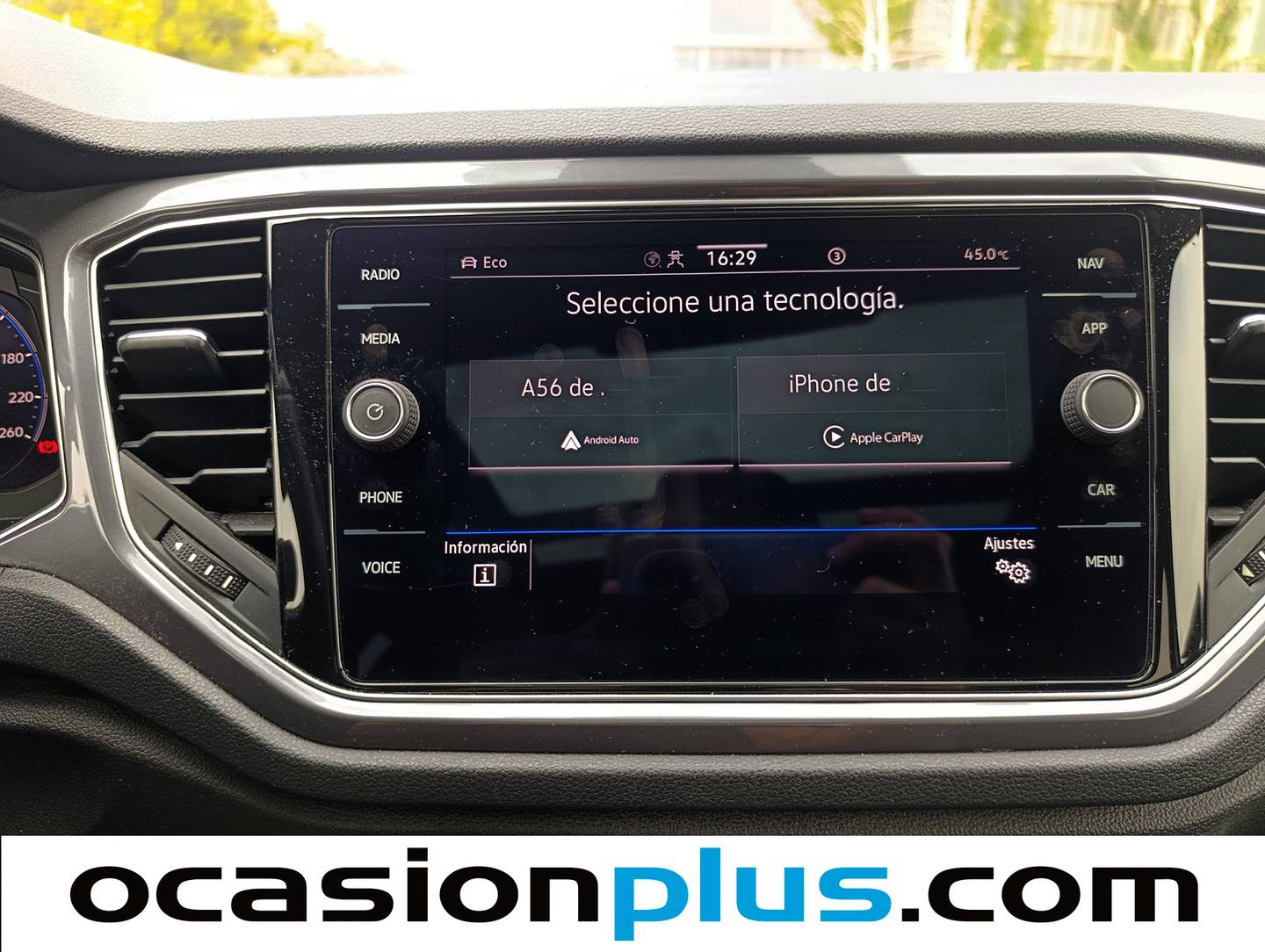 Equipamiento del Volkswagen T-Roc Volkswagen T-Roc Sport 1.5 TSI (150 CV) DSG Pack R Line