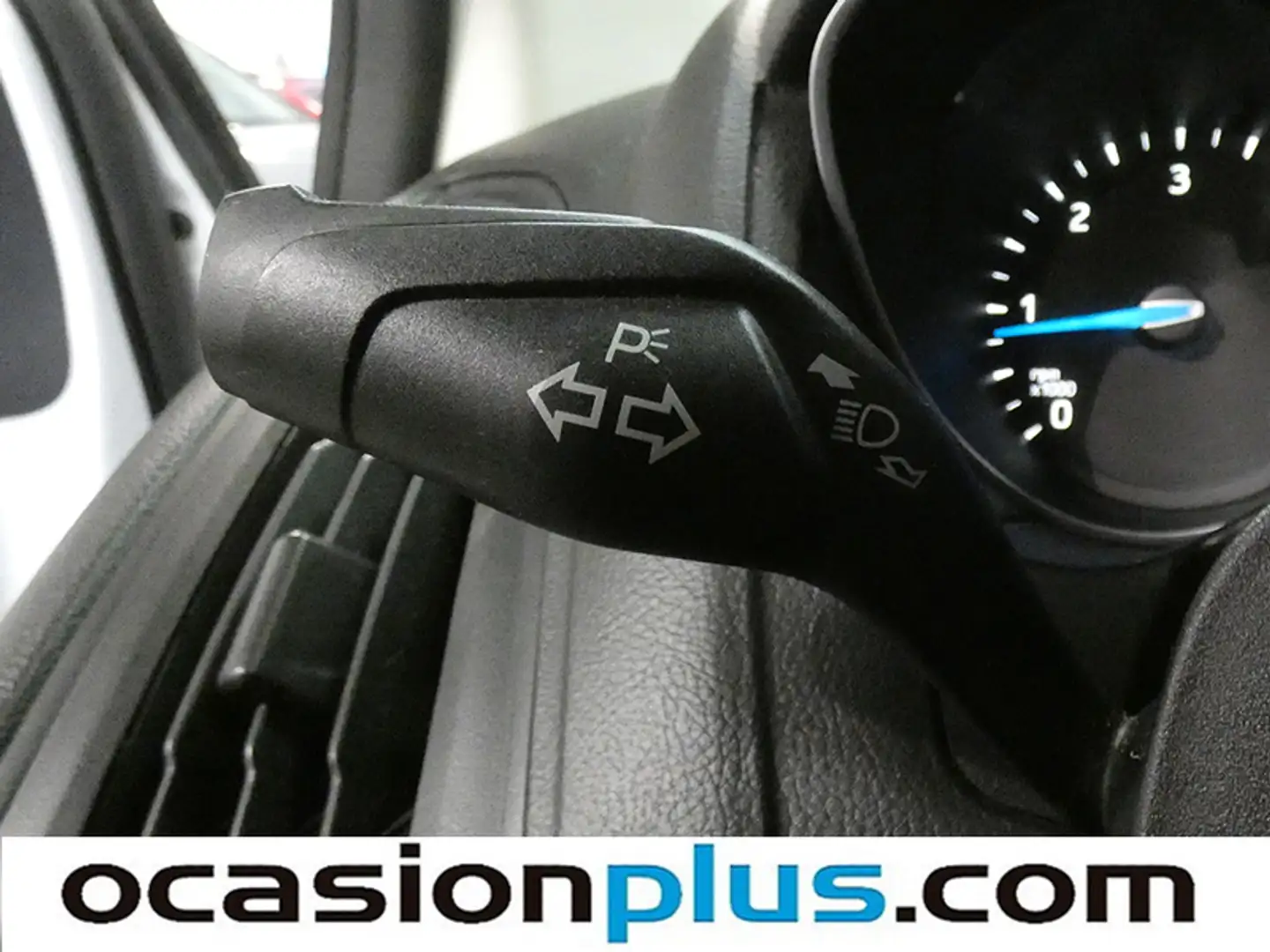 Foto Ford Focus Ford Focus 1.5 TDCI Titanium (120 CV)