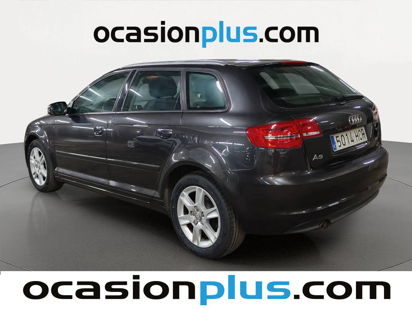 Foto trasera Audi A3 Audi A3 Sportback Attraction 1.6 TDI (105 CV) S tronic derecha