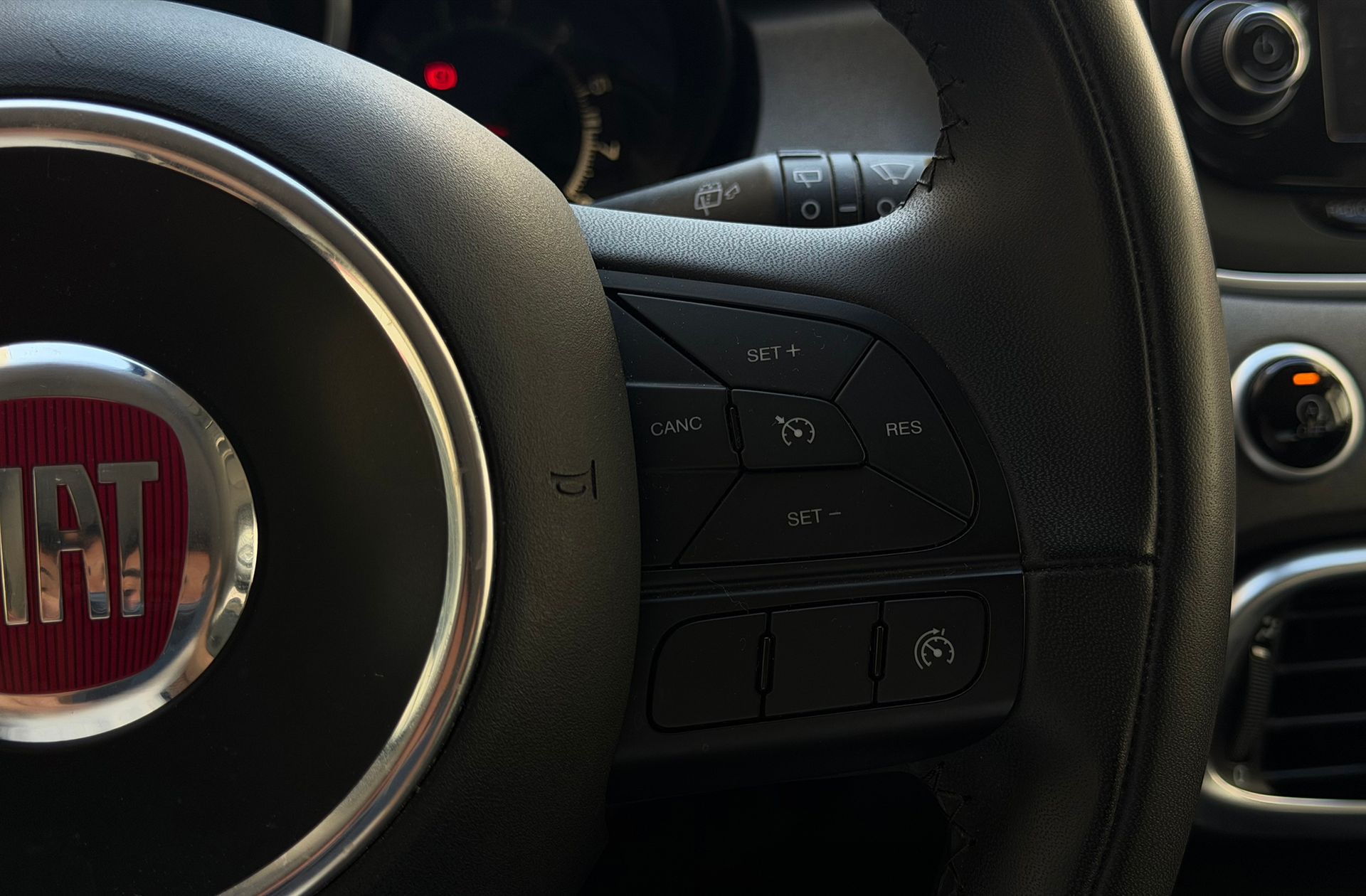 Fiat 500X 1.4 MultiAir Cross Plus 4x2 - foto 28