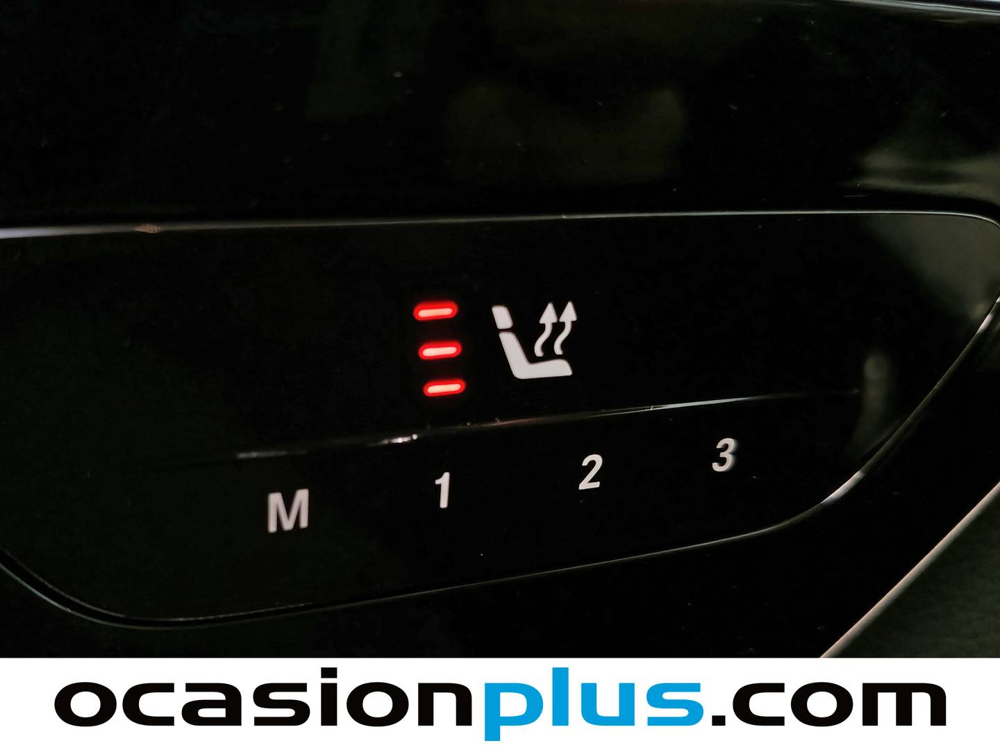 Equipamiento del Mercedes Clase C Mercedes Clase C 200 (204 CV) Pack AMG