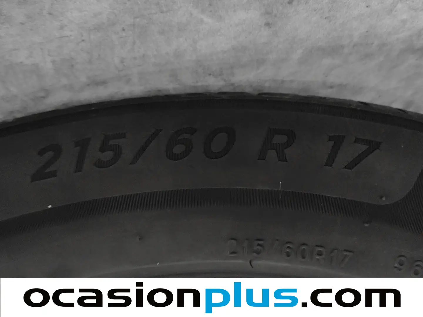 Foto Peugeot 2008 Peugeot 2008 PureTech 100 S&S Allure (100 CV)