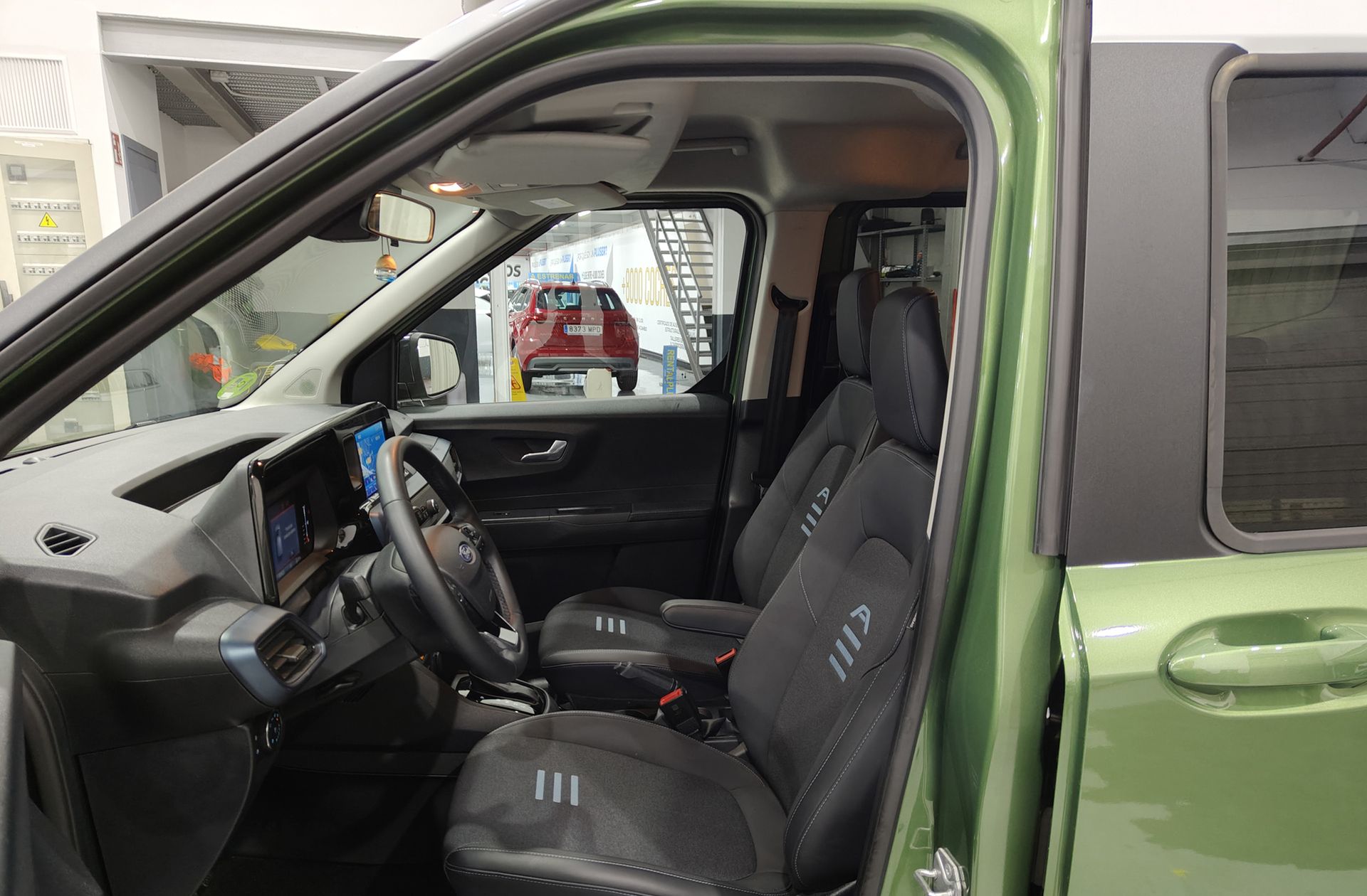 Ford Tourneo Courier 1.0 EcoBoost Active - foto 10