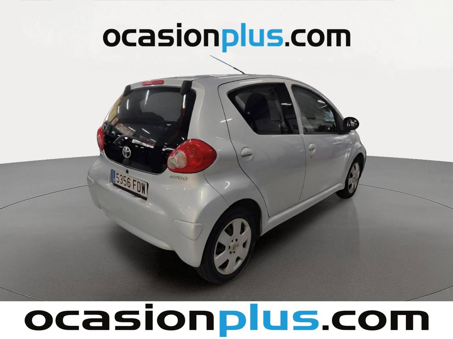 Foto trasera Toyota Aygo Toyota Aygo 1.0 VVT-i (68 CV) derecha