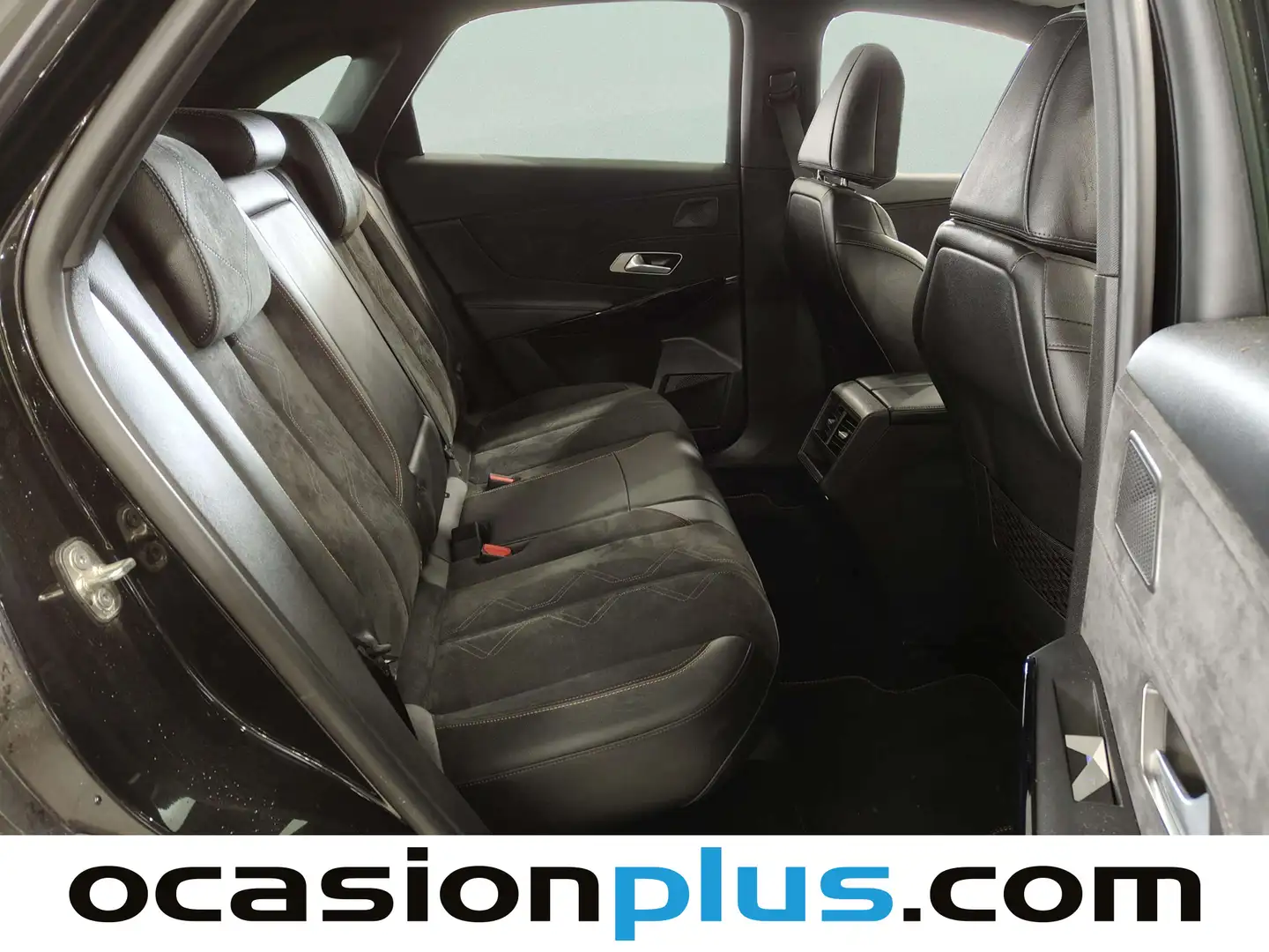 Foto DS DS 7 Crossback DS DS7 Crossback PureTech 130 Performance Line Auto (130 CV)