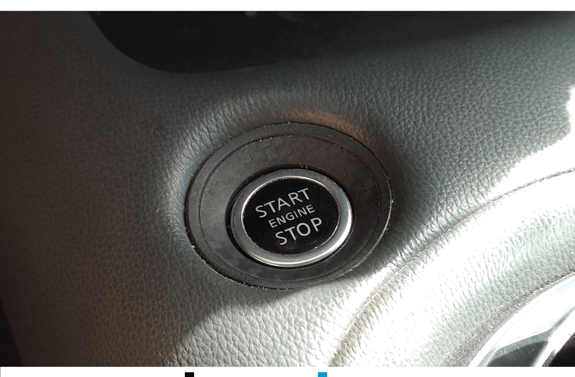 Nissan Juke DIG-T N-Connecta 4x2 DCT - foto 23