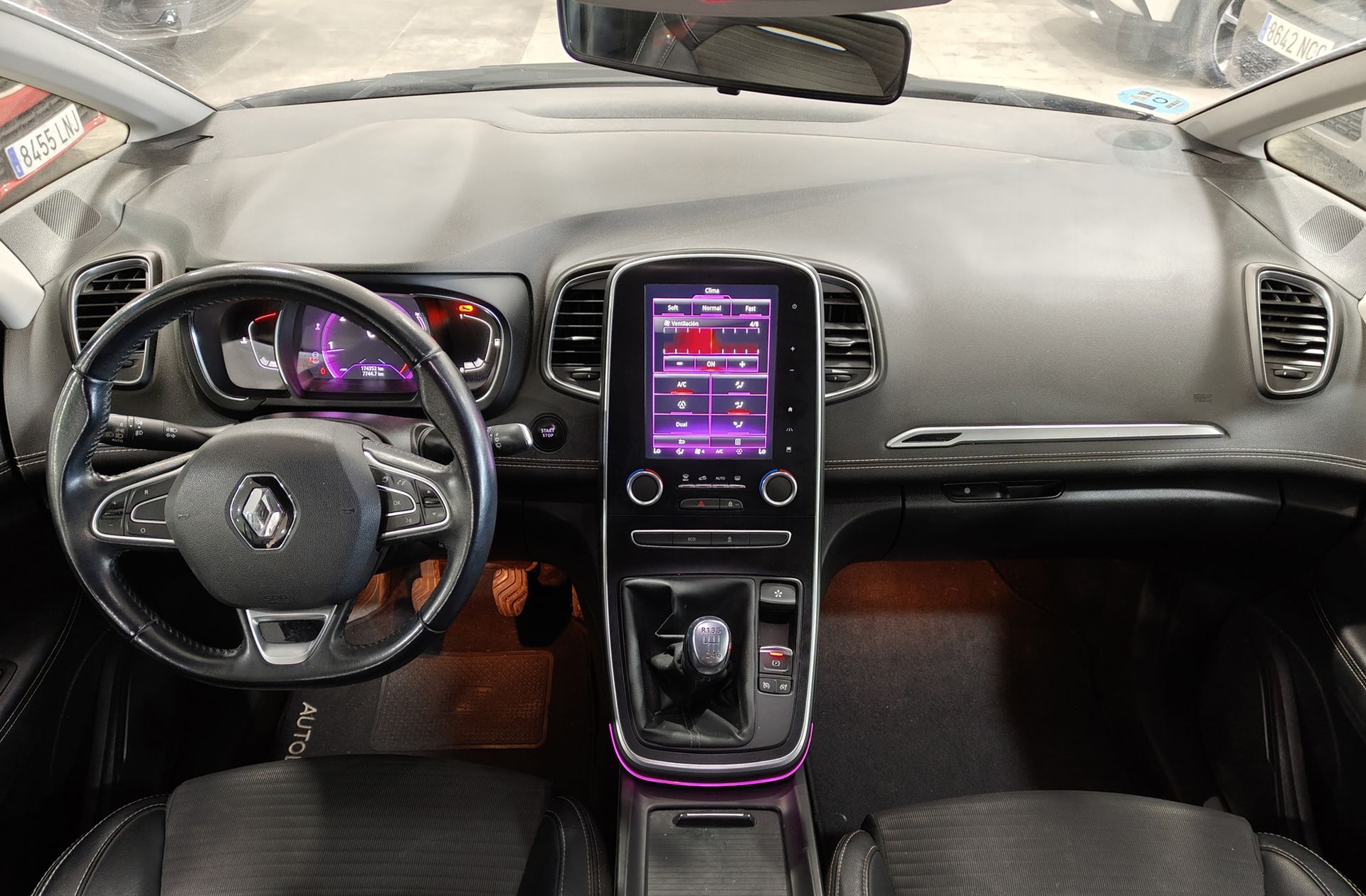 Renault Grand Scénic Zen dCi 7 plazas - foto 8