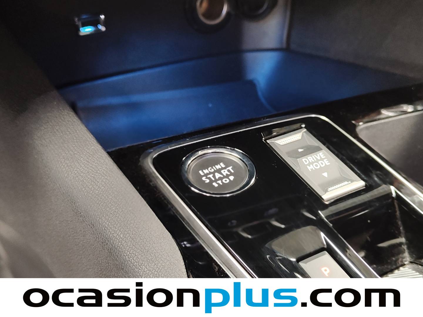 Foto Peugeot 3008 Hybrid Peugeot 3008 Hybrid GT eDCS6 (145 CV)