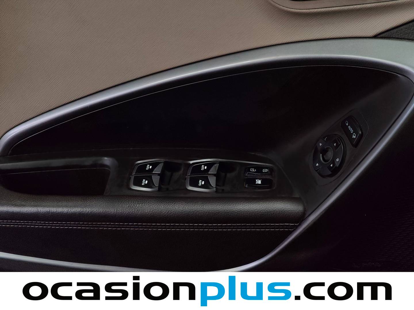 Foto Hyundai Santa Fe Hyundai Santa Fe 2.2 CRDI Style 4x4 Auto (200 CV) 7 Plazas