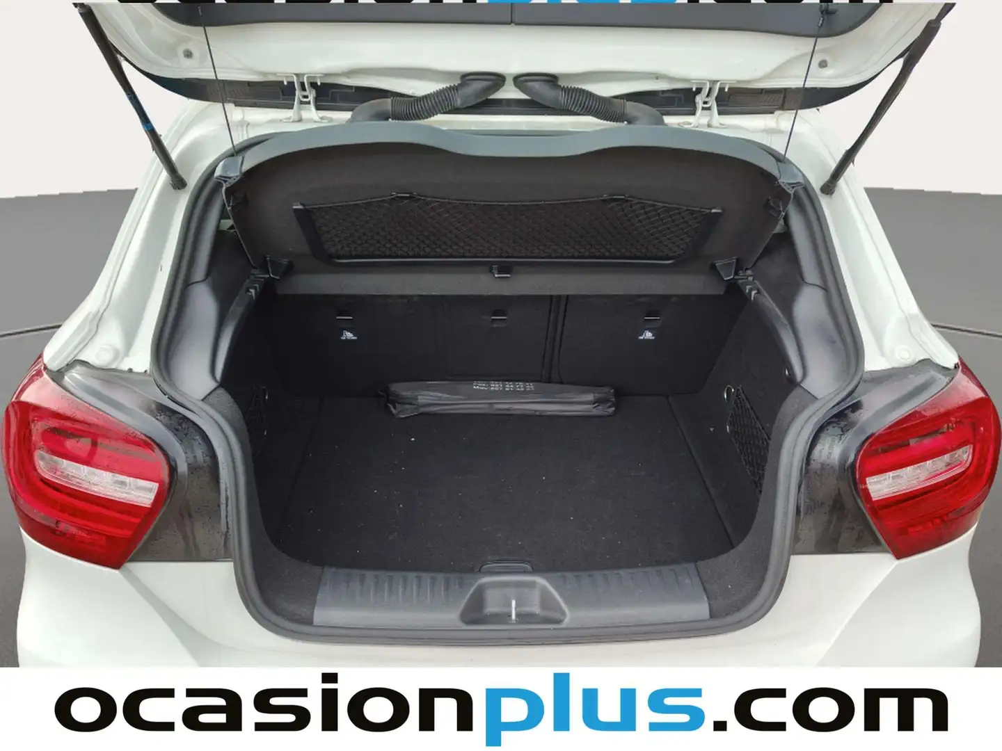 Foto Mercedes Clase A Mercedes-Benz Clase A 200 CDI AMG Line (136 CV)