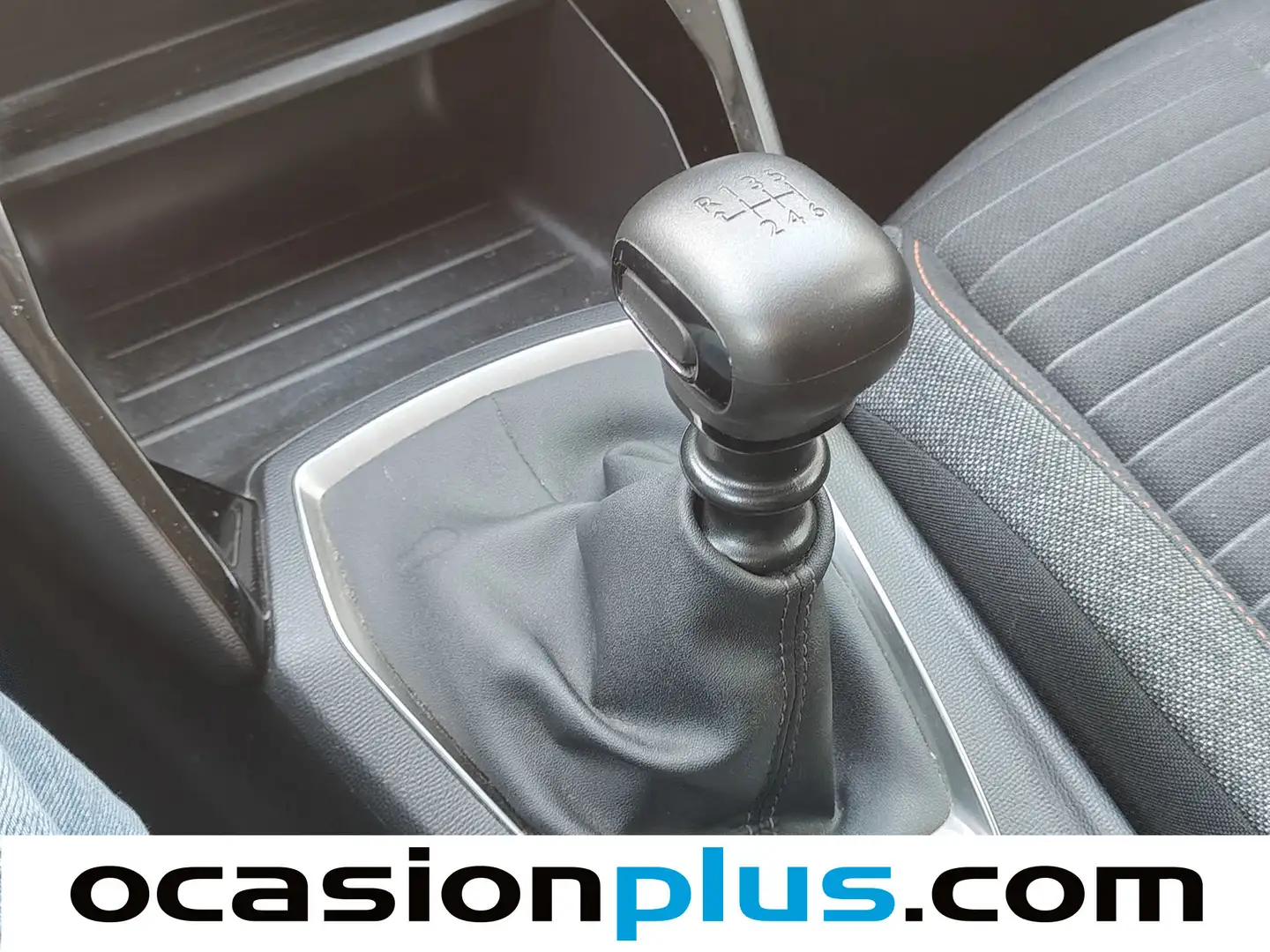 Foto Peugeot 2008 Peugeot 2008 BlueHDi 100 S&S Active (100 CV)