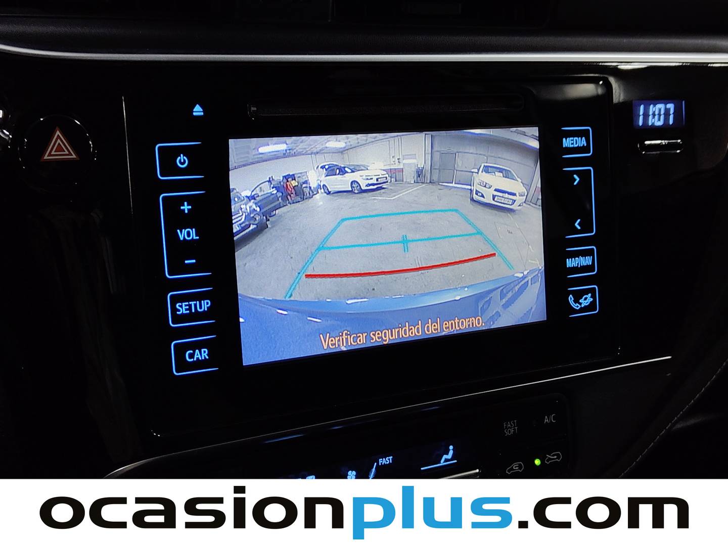 Equipamiento del Toyota Auris Toyota Auris 140H Hybrid Active (136 CV)