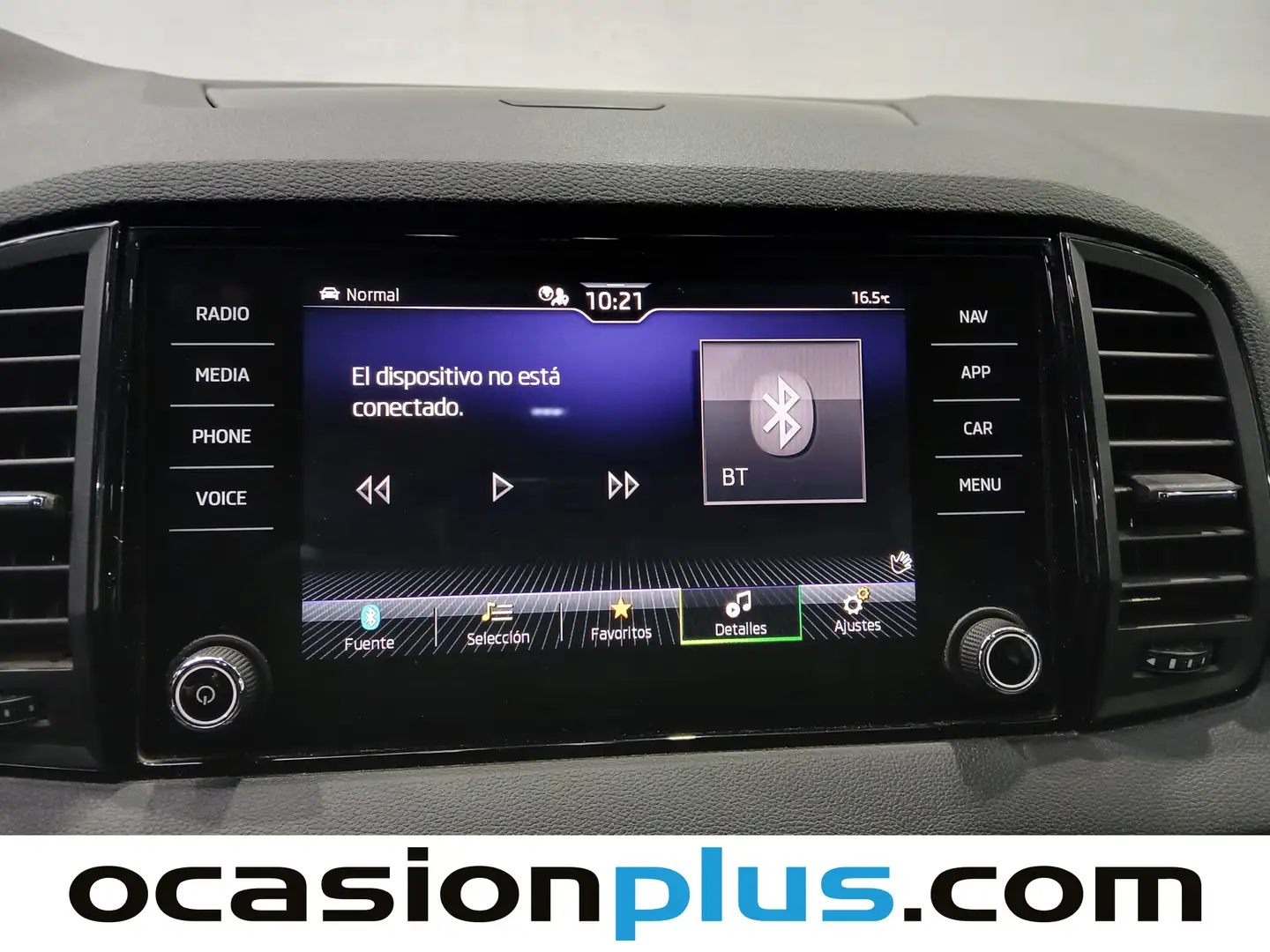 Foto Skoda Karoq Skoda Karoq 1.5 TSI ACT Sportline DSG (150 CV)