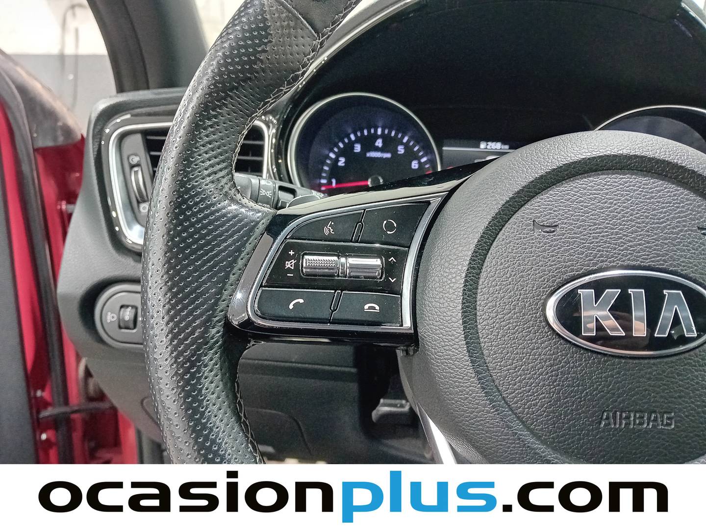 KIA Ceed Kia Ceed 1.4 T-GDi GT Line DCT (140 CV) al mejor precio