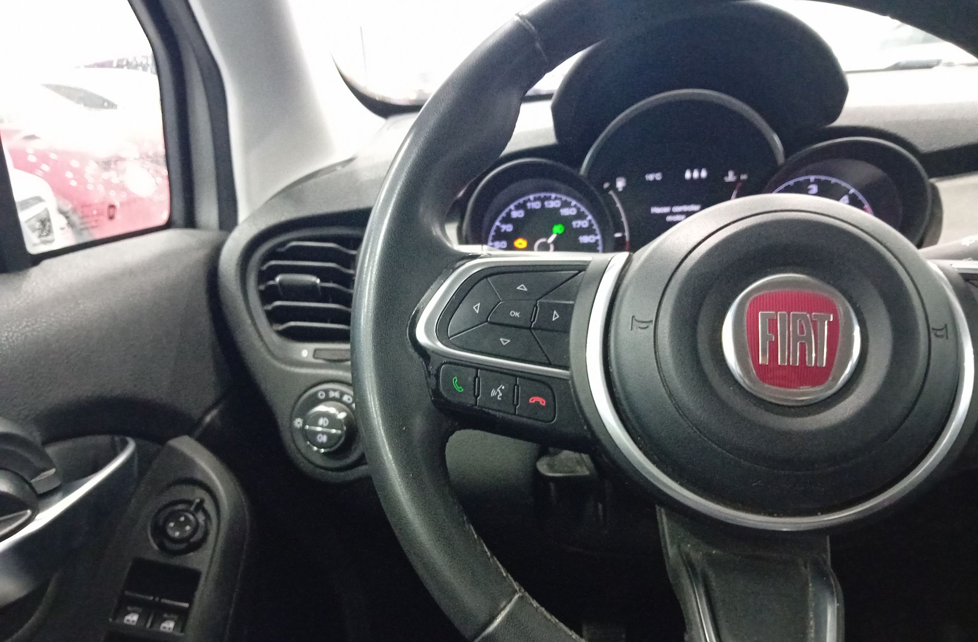 Fiat 500X 1.6 MultiJet Cross 4x2 - foto 24