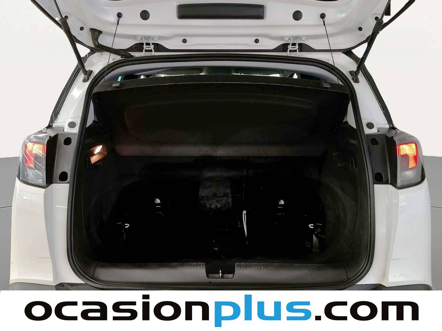 Fotos maletero Opel Crossland Opel Crossland 1.2 Elegance Auto (130 CV)